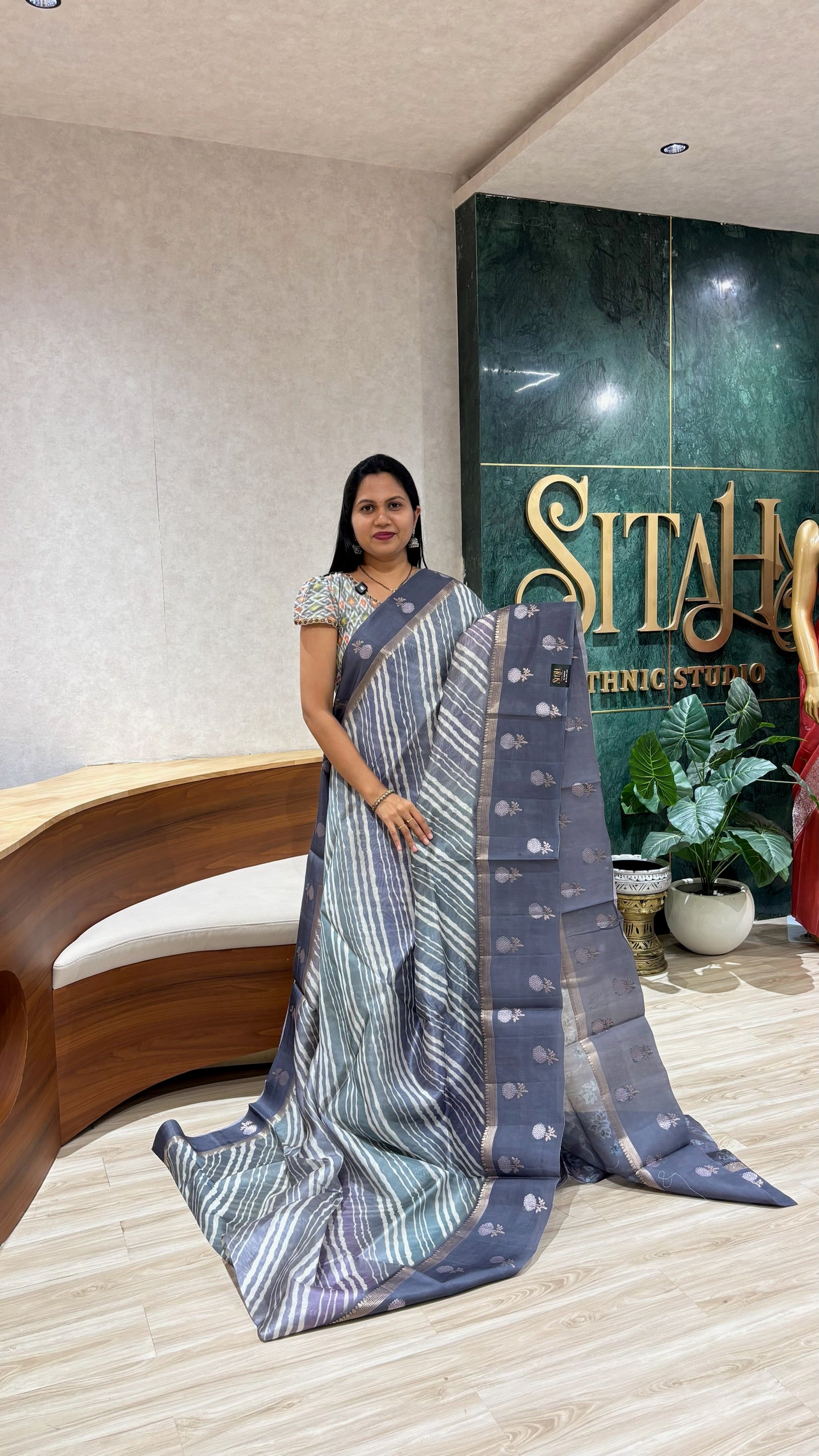Tussar saree grey