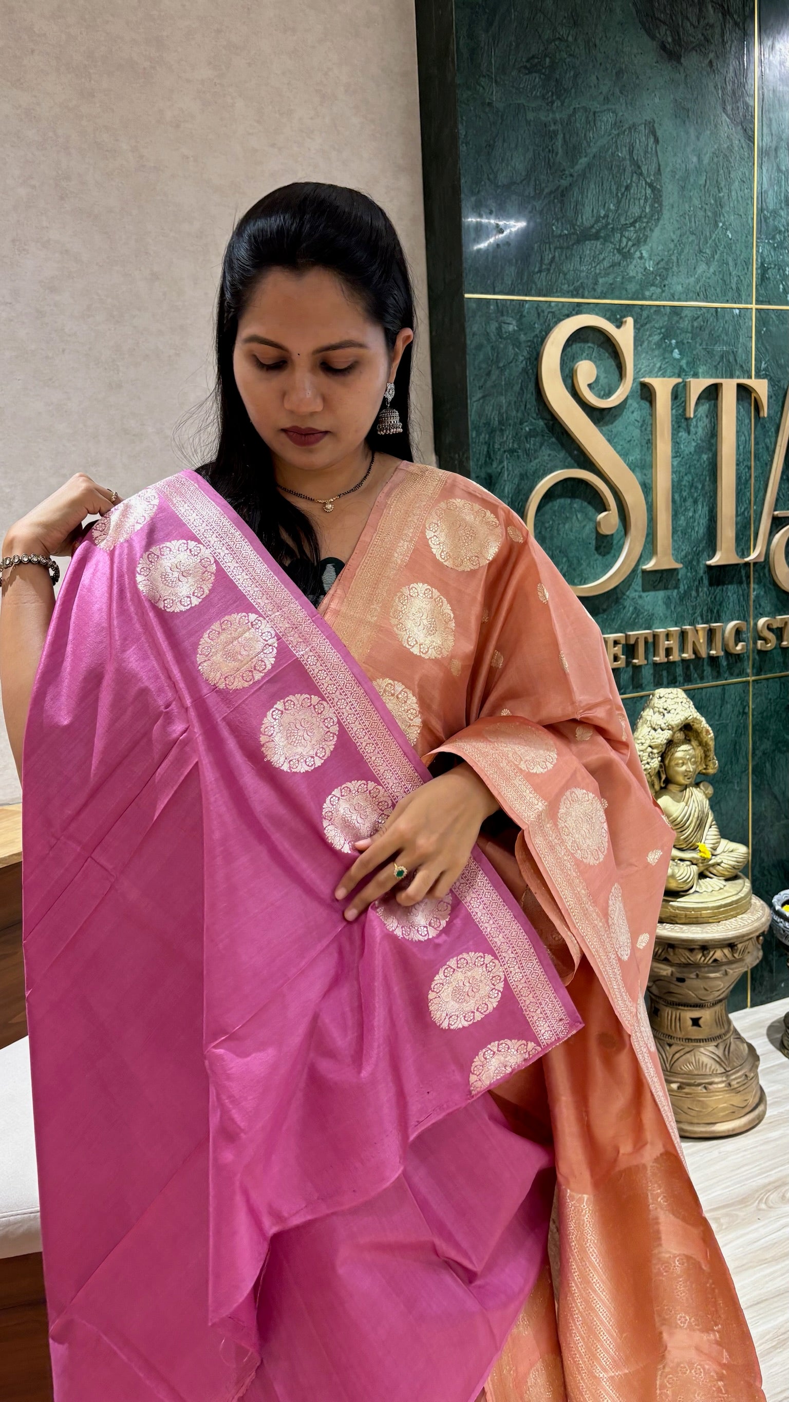 Handloom mango pattu