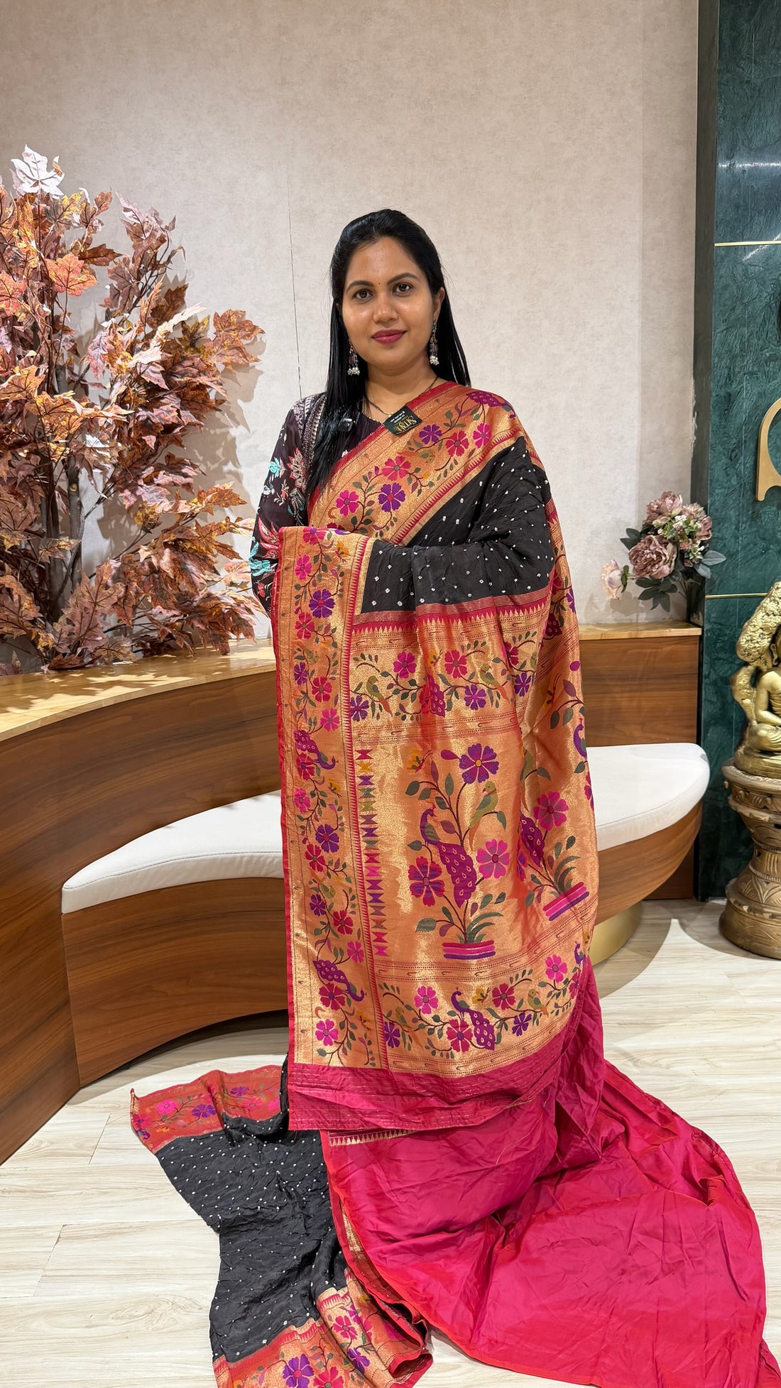 Bandhini paithani