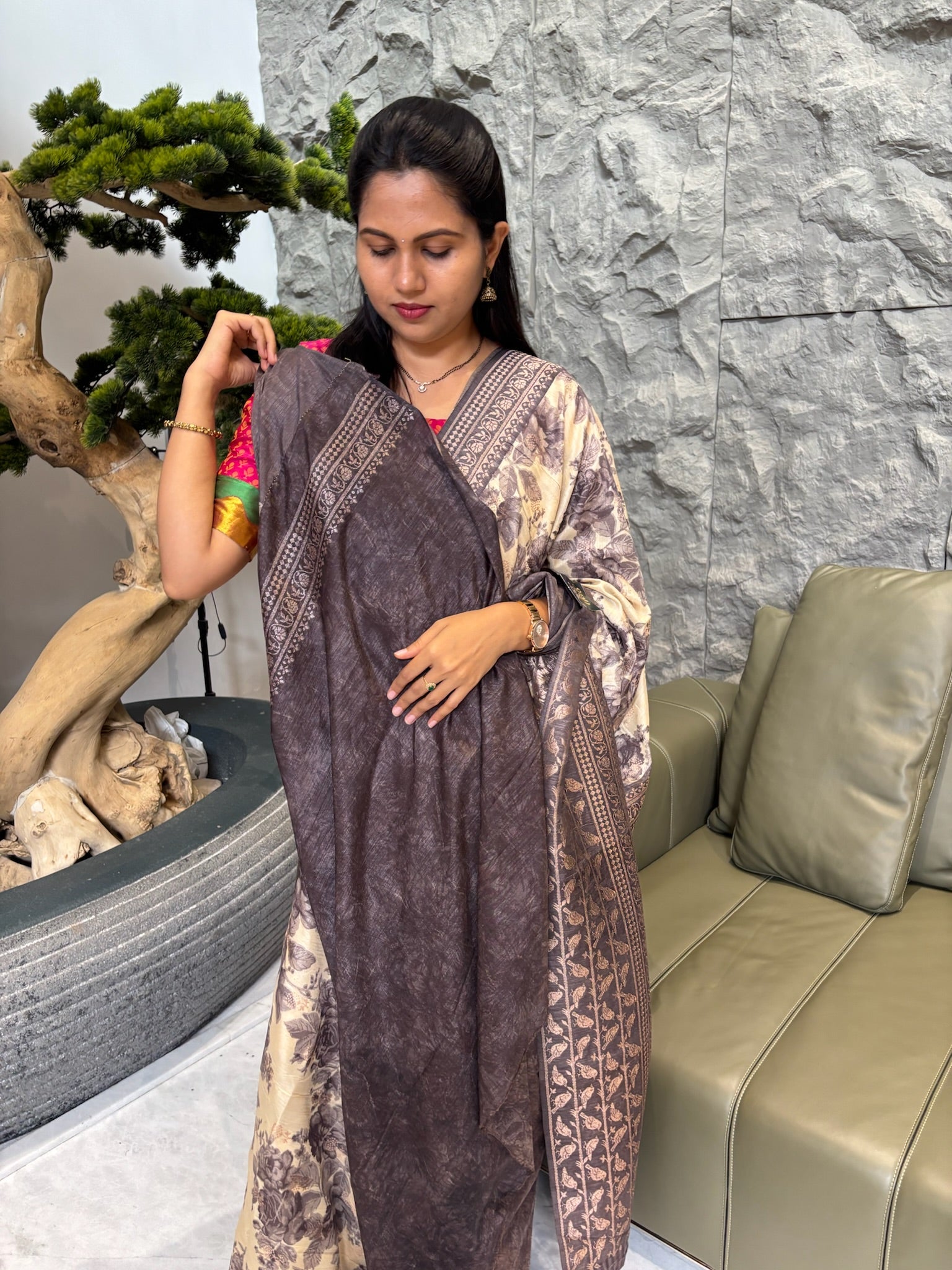Falling chanderi grey