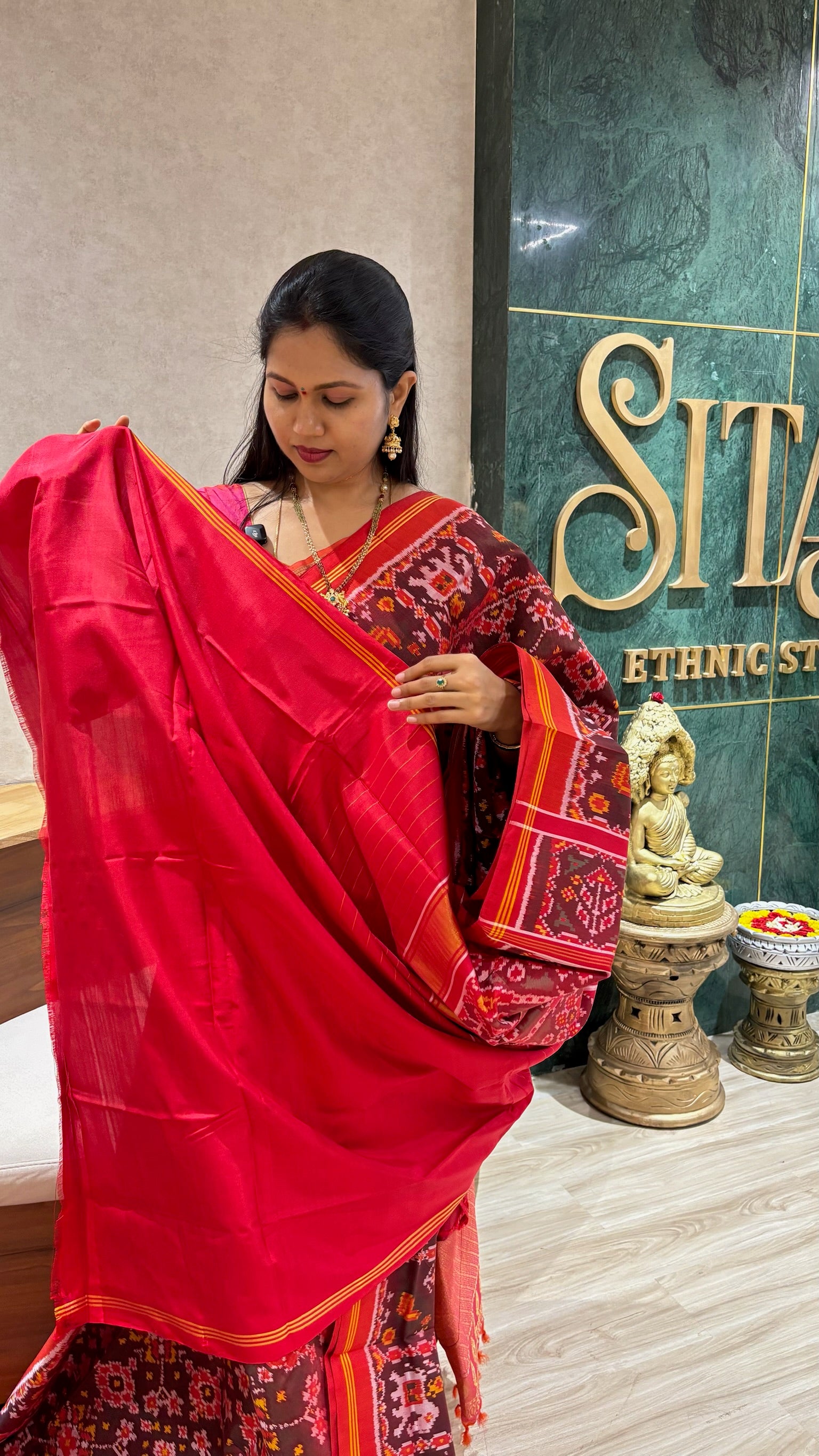 Pure patola flower design