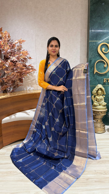 Handloom mangalgiri pattu
