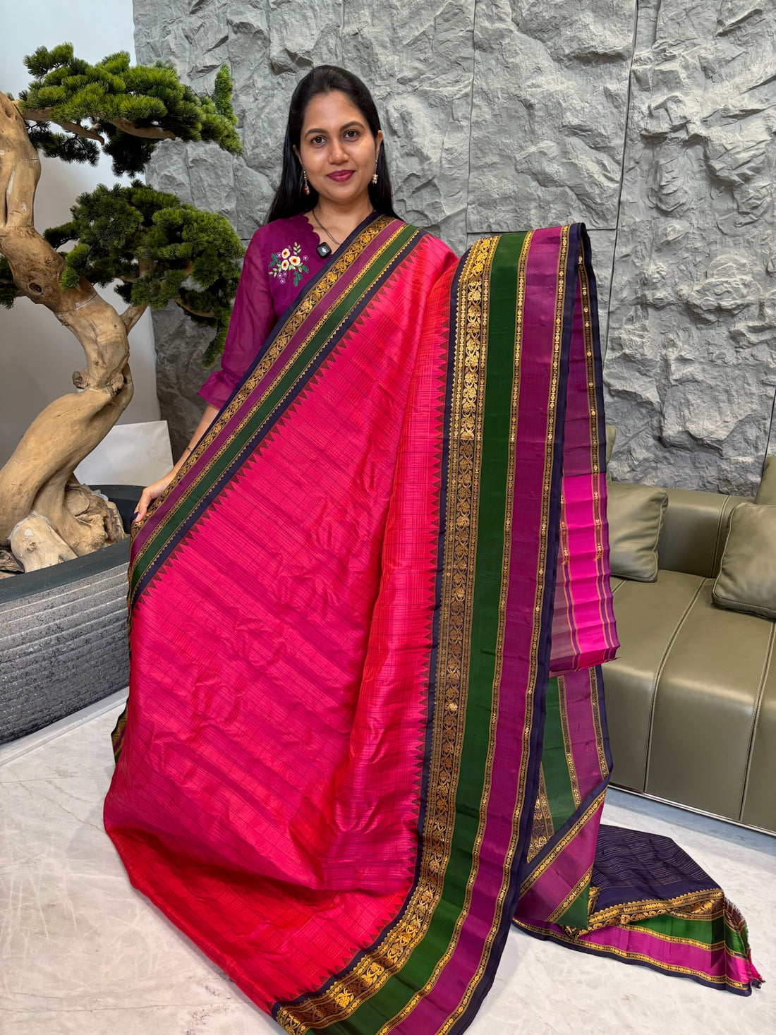 Handloom gadwal pattu