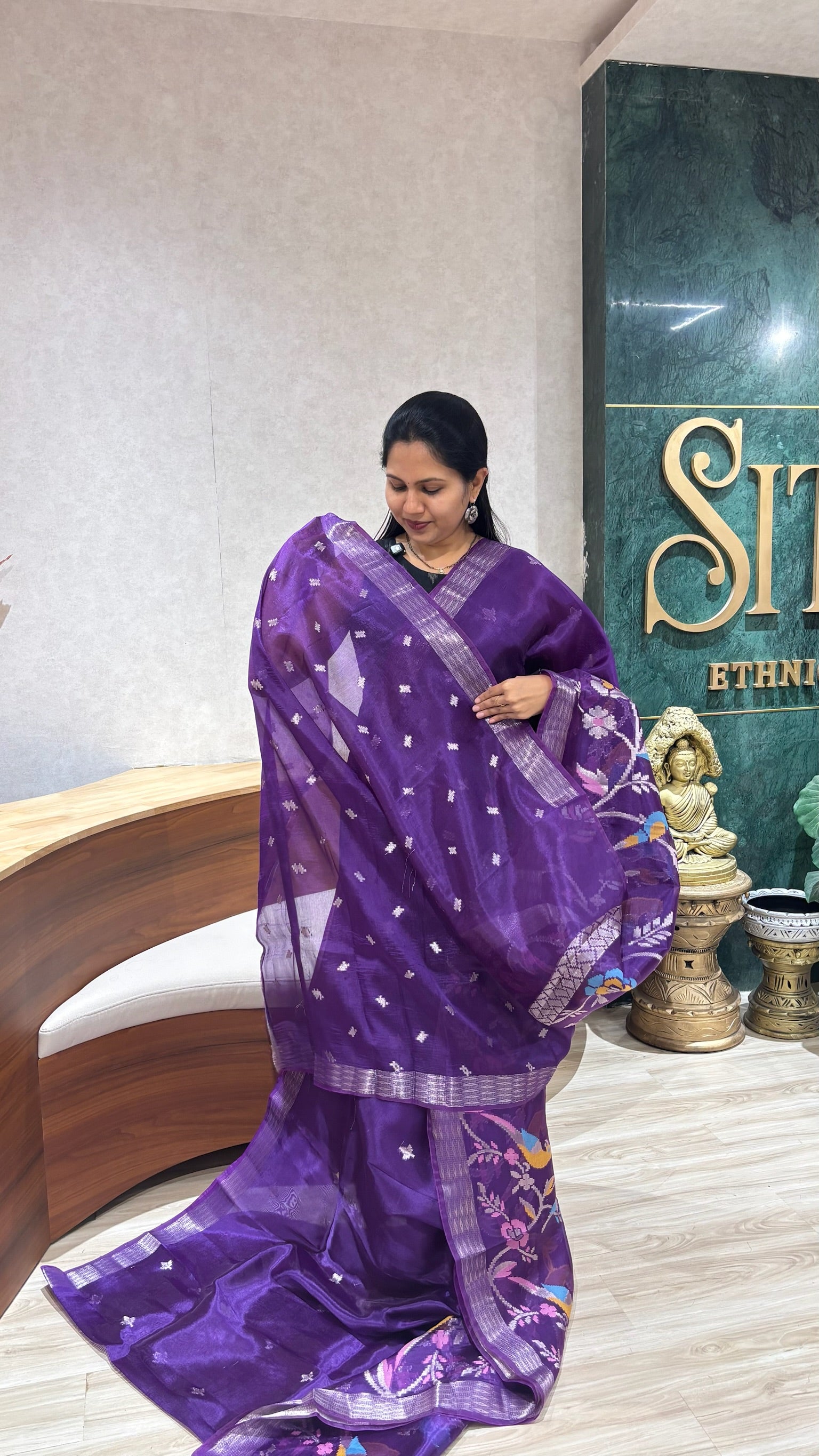 Paper silk skirt border