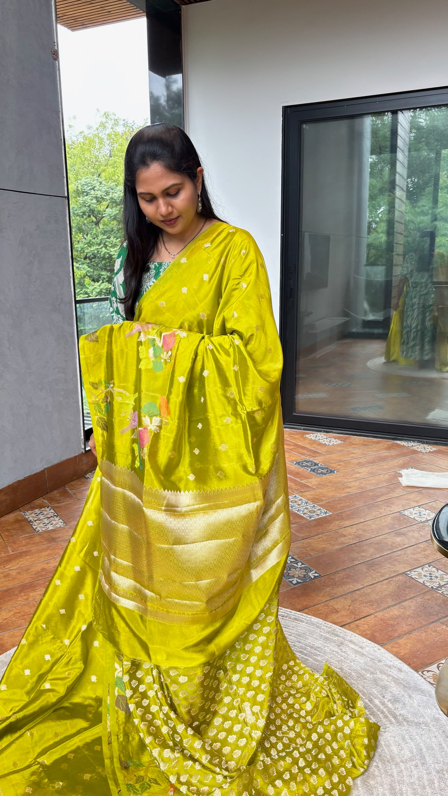 Mehndi green paper silk saree
