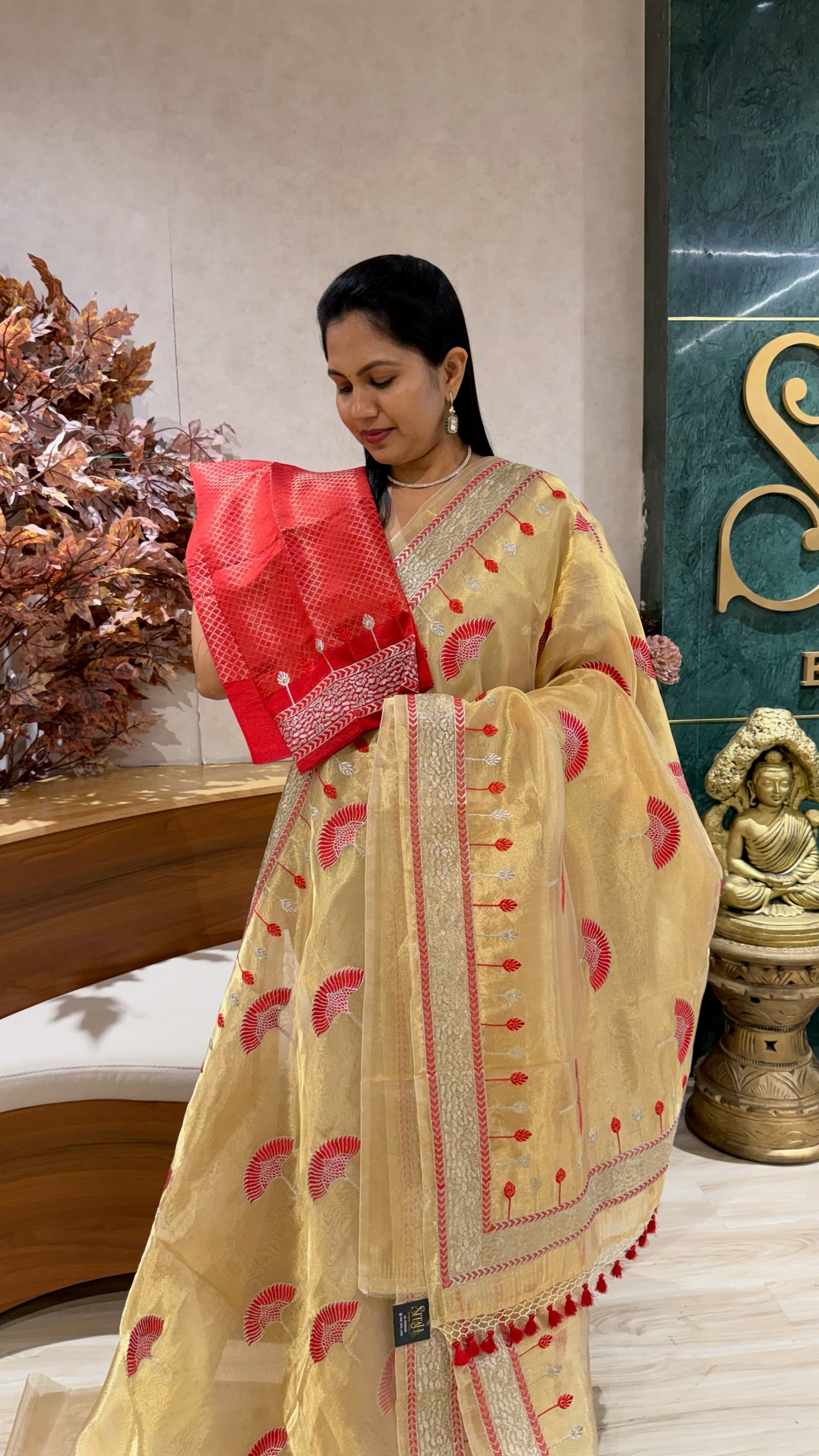 Pure tissue handloom
