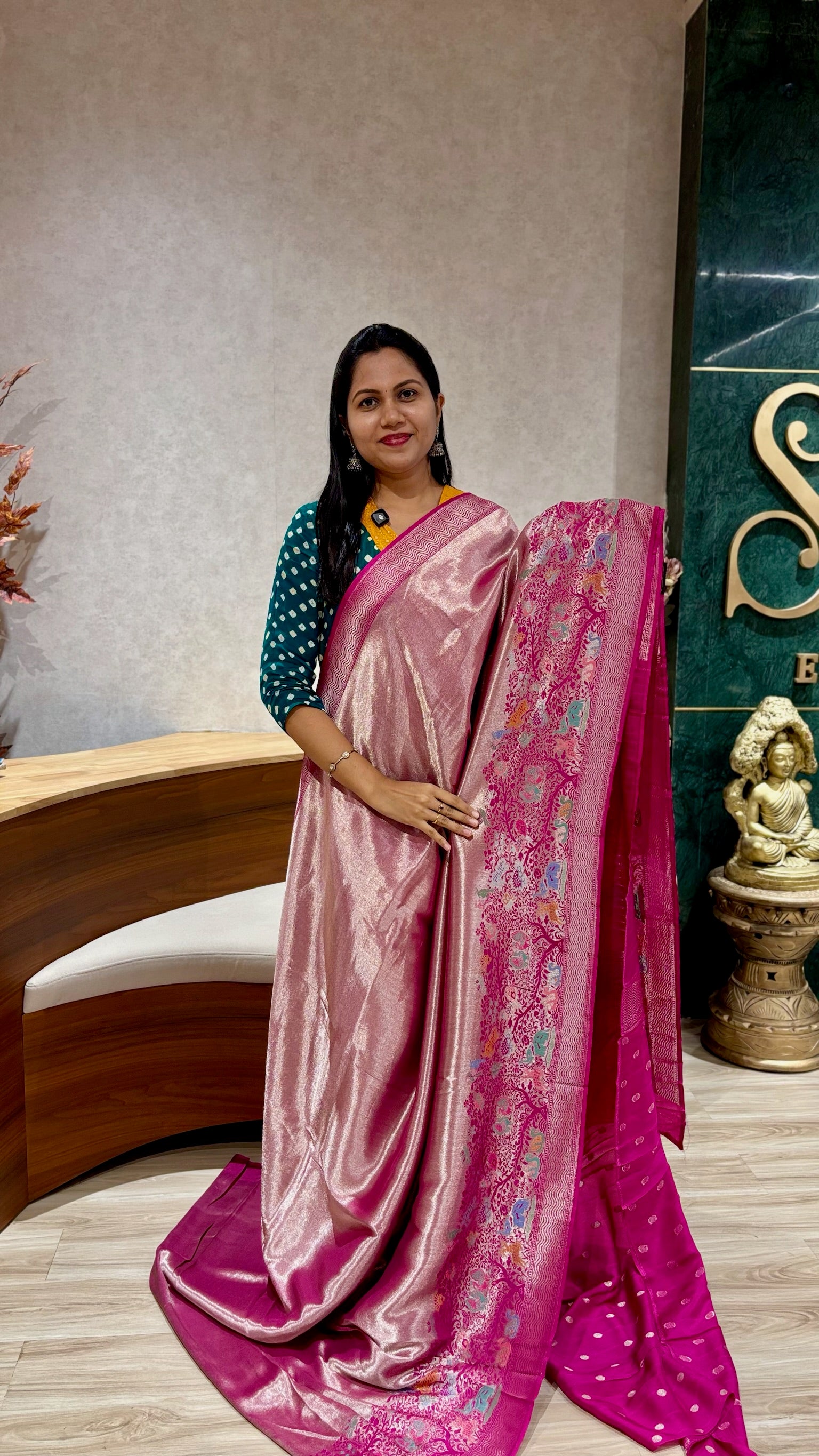 Tissue banaras forest theme