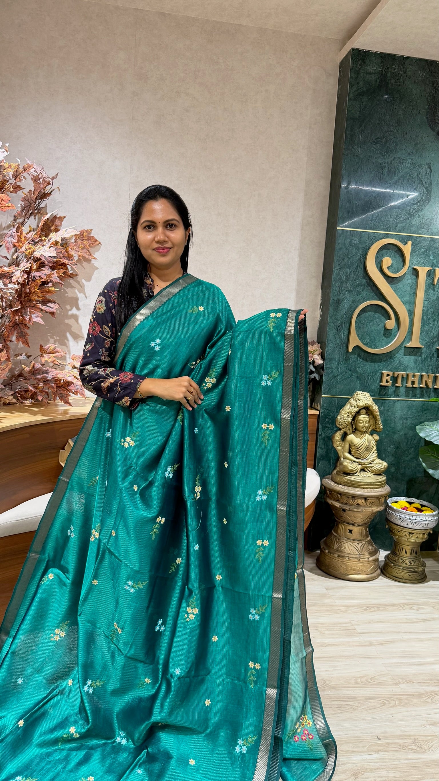 Mangalgiri embroidery