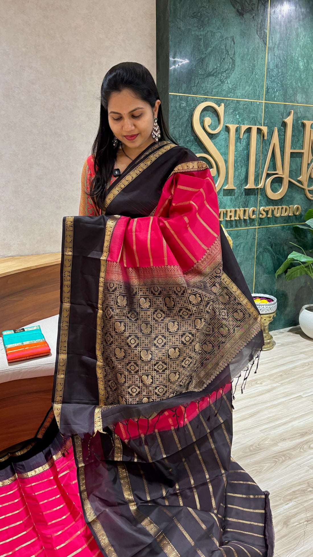 Kamchi pattu pink-snuff