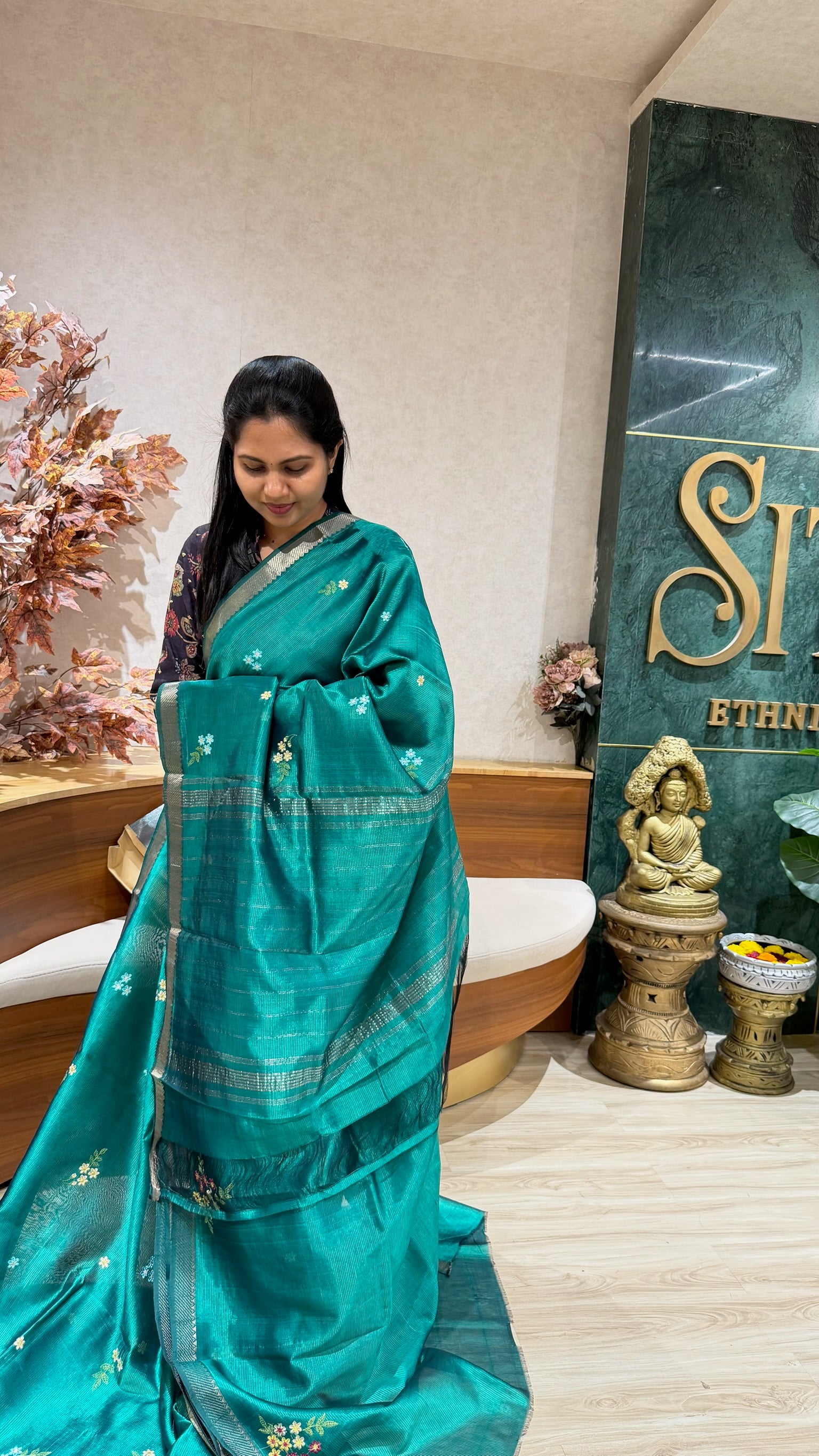 Mangalgiri embroidery