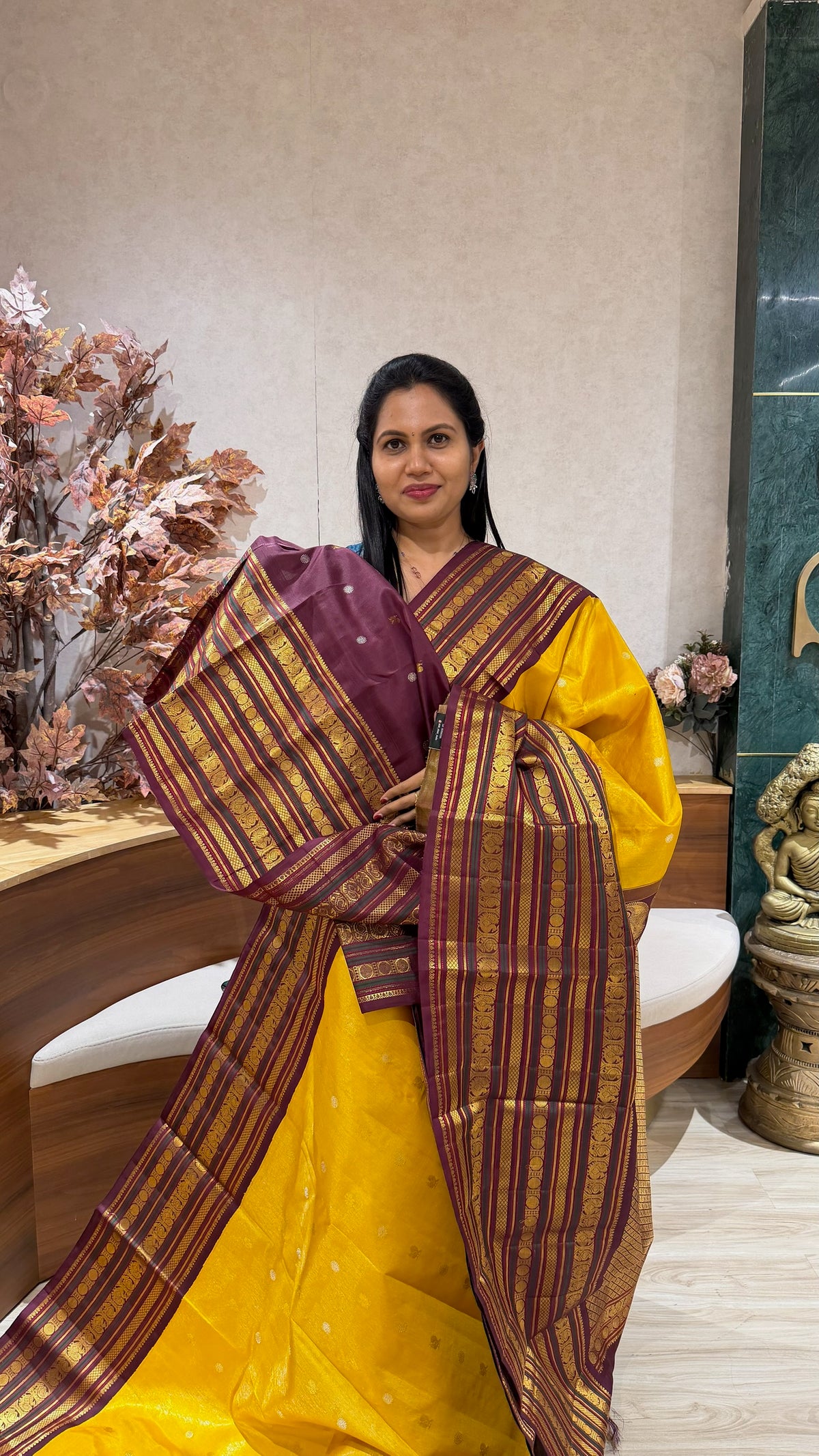 Handloom tissue gadwal