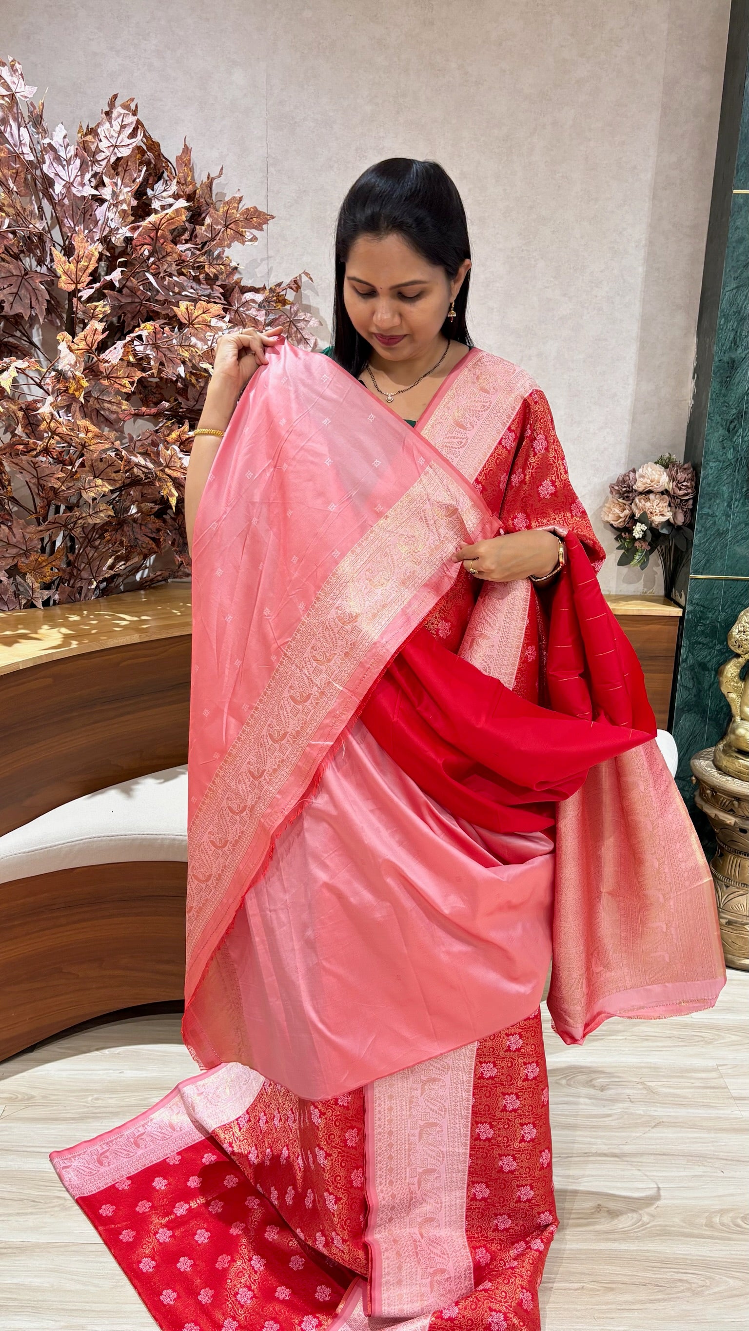 Semi pattu