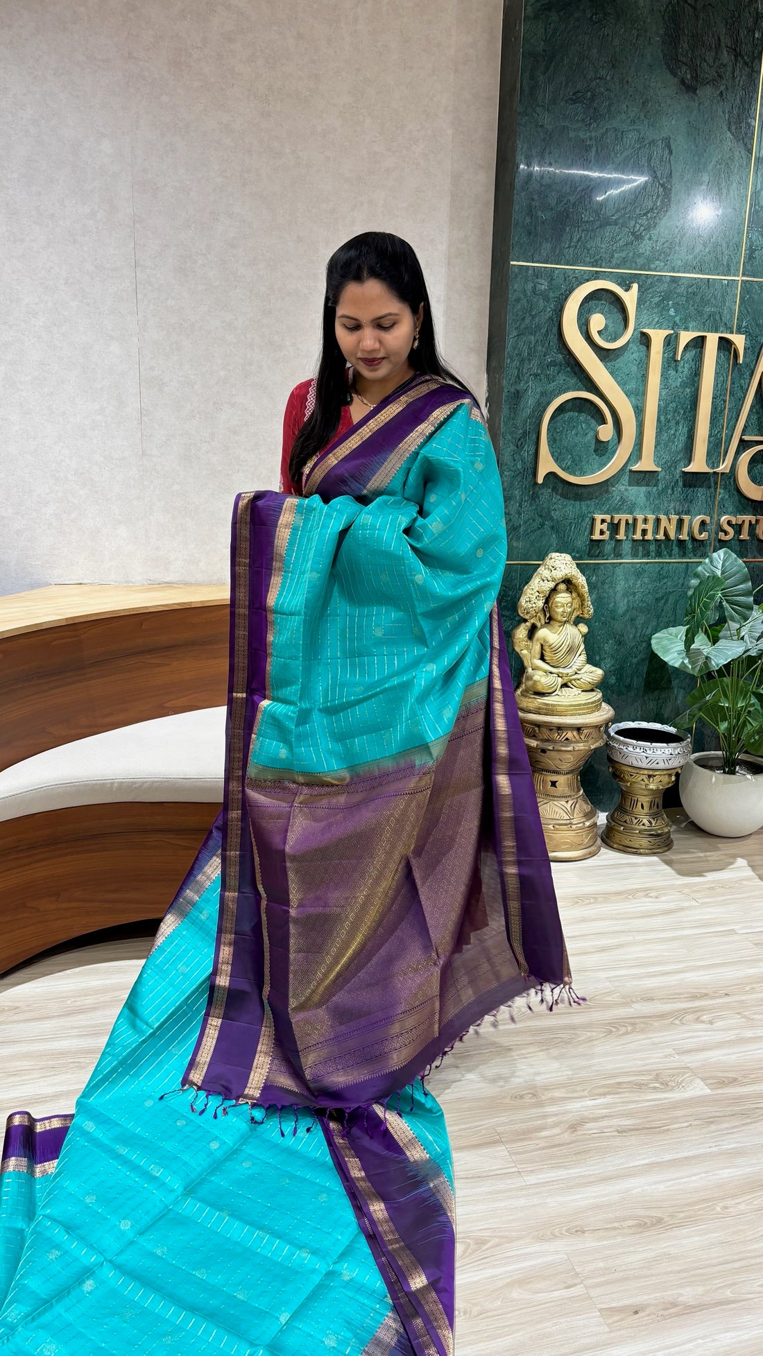 Light weight kanchi pattu