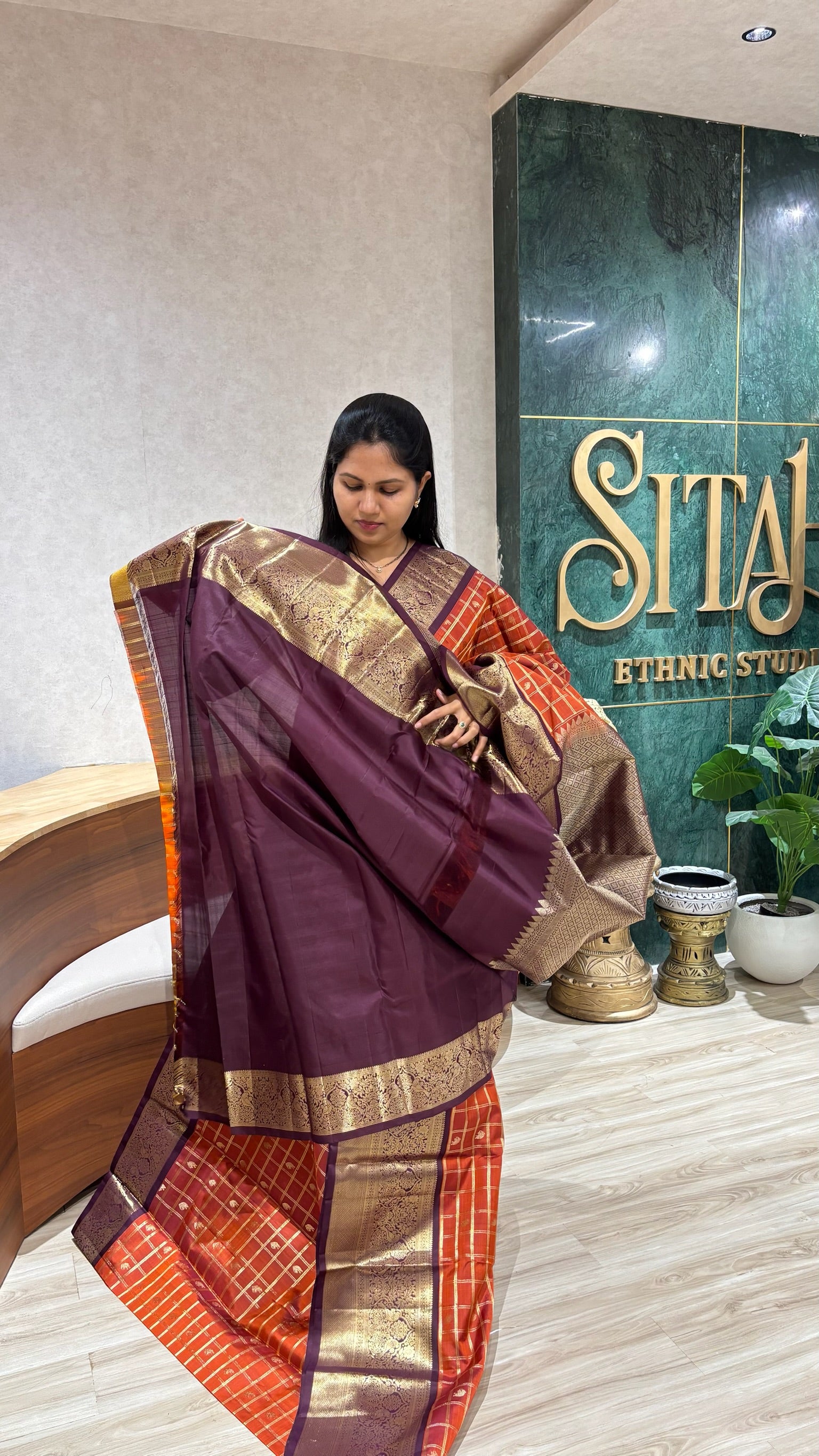 Handloom Kanchi pattu rust checks