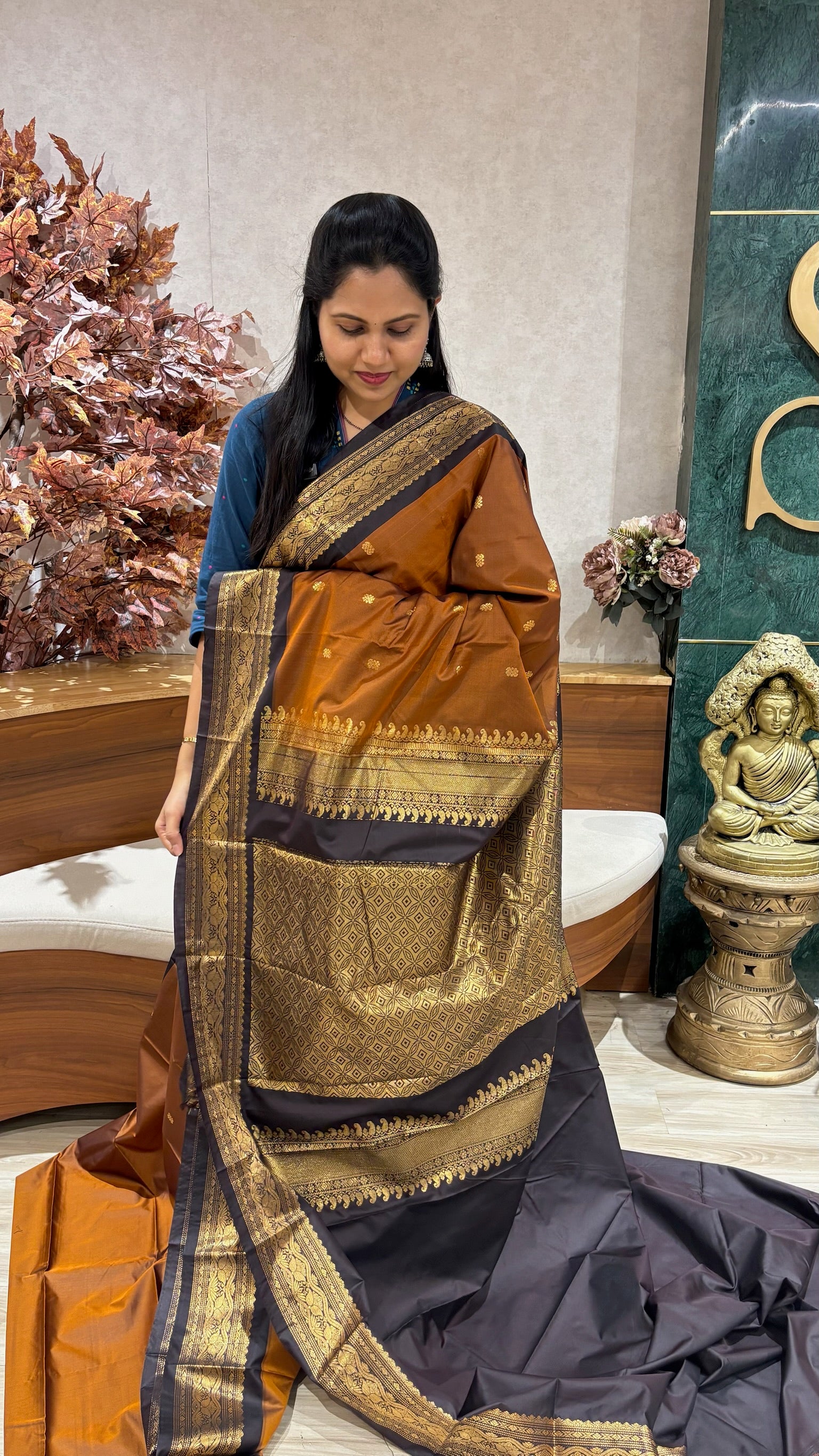 Semi Gadwal 2000