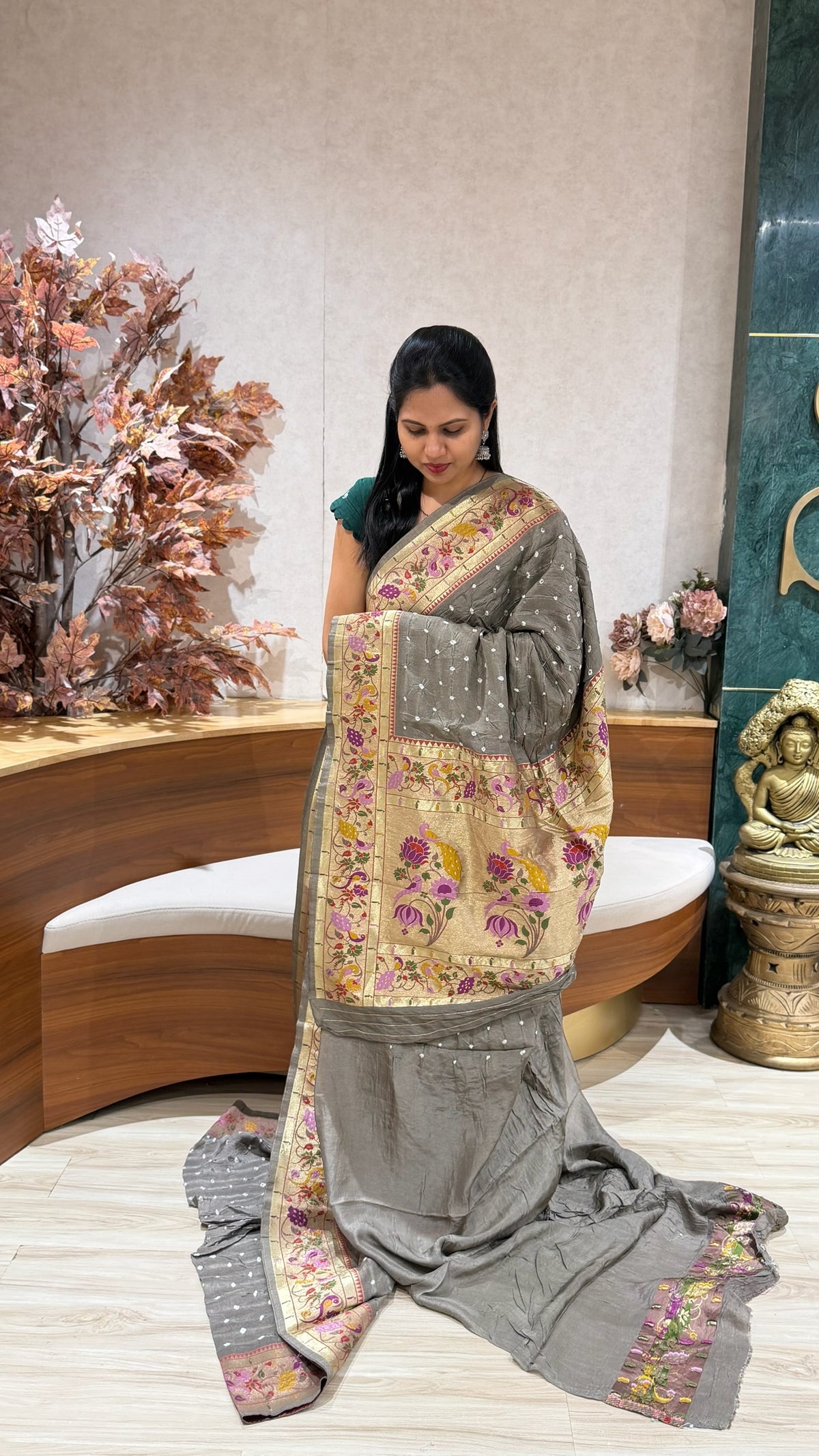 Bandhini paithani