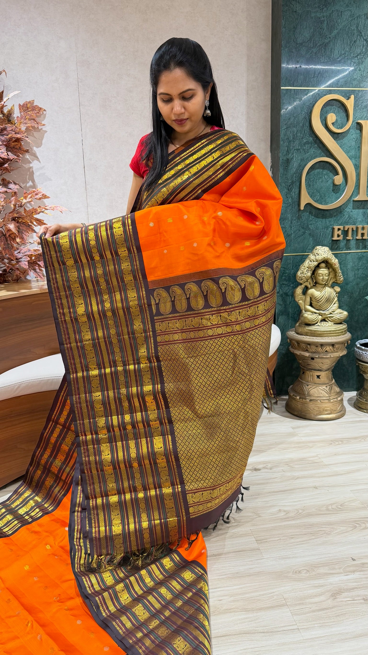 Handloom Gadwal pattu