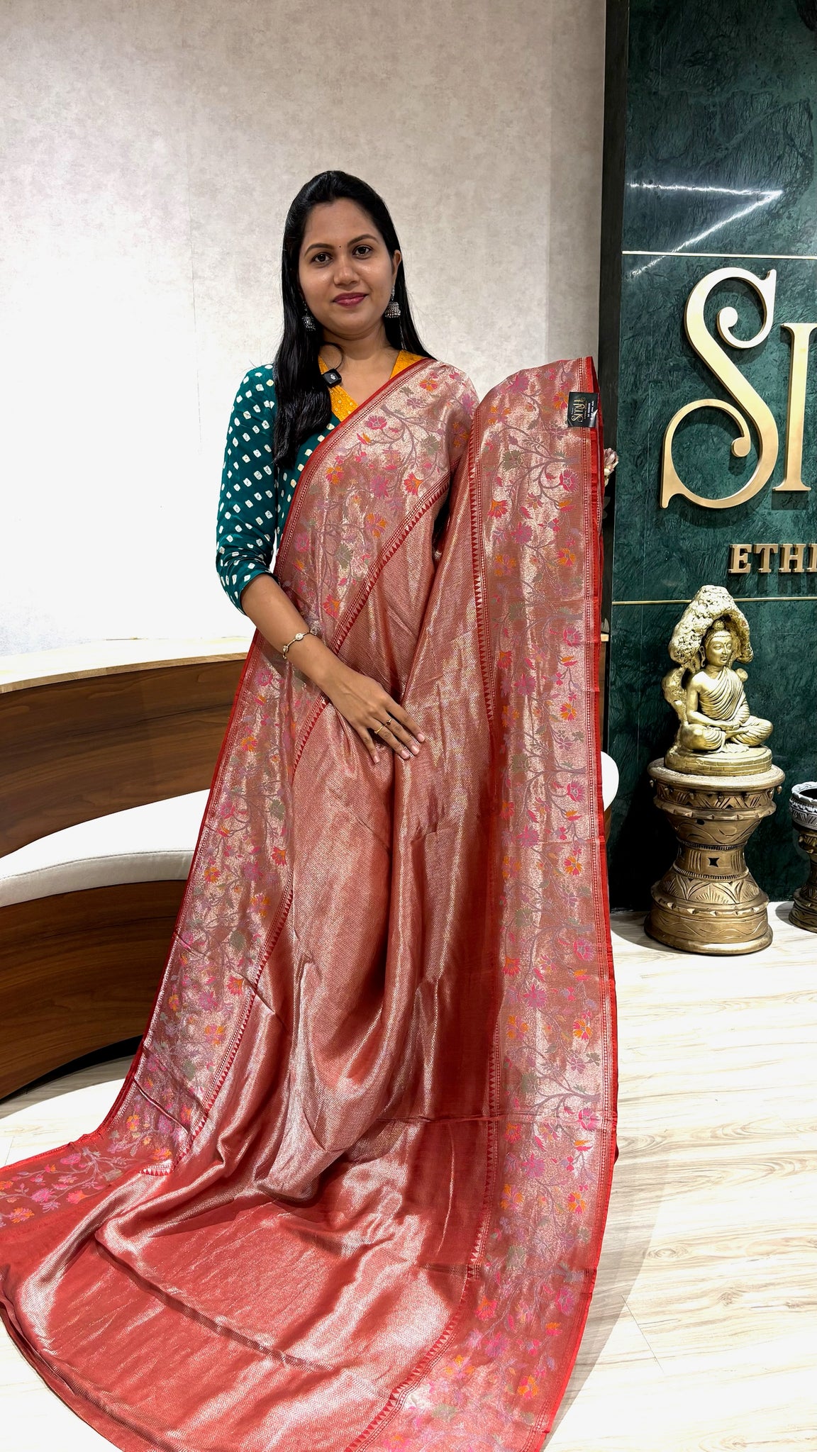 Tissue banaras floral paithani