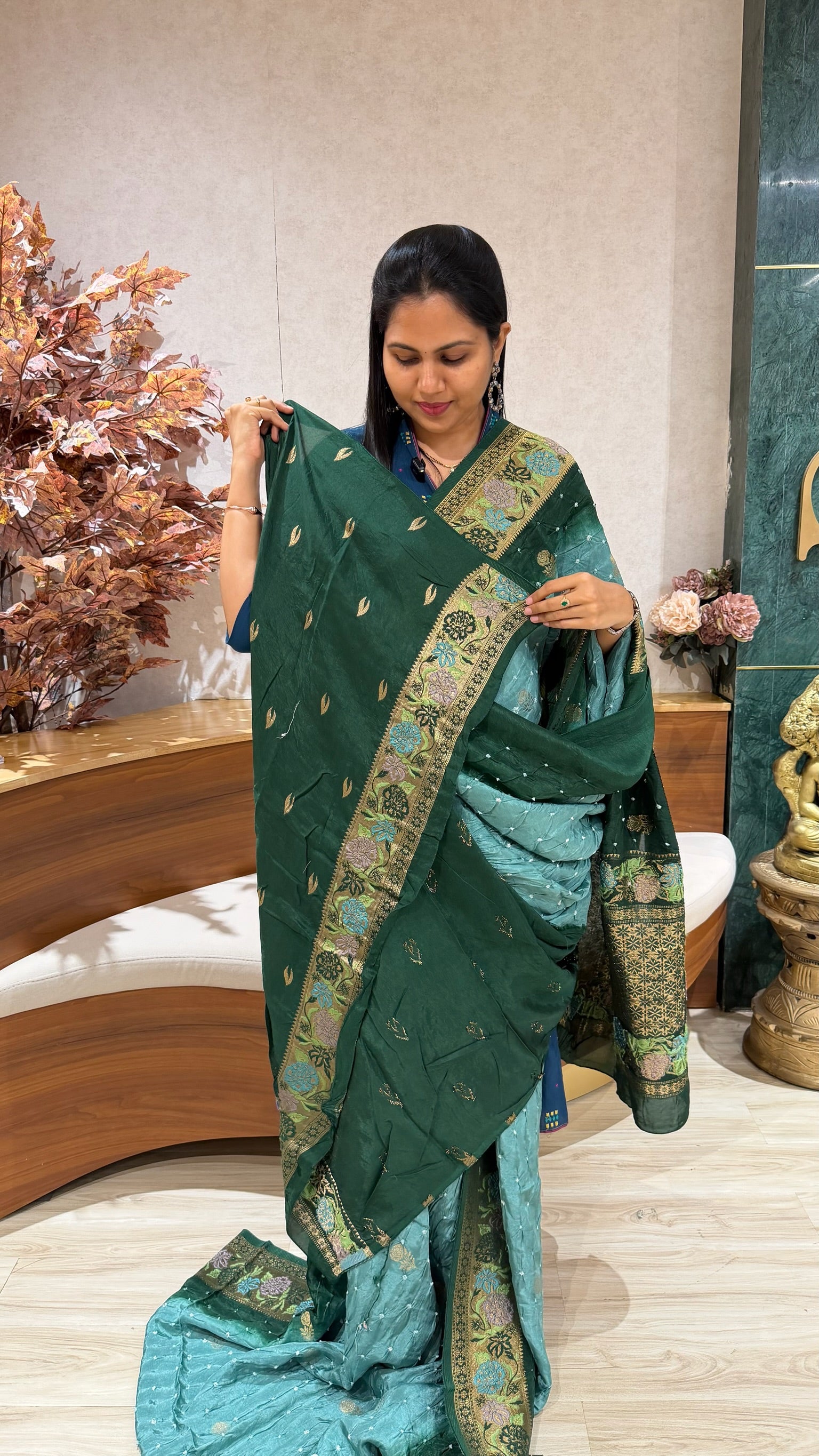 Crepe bandhini