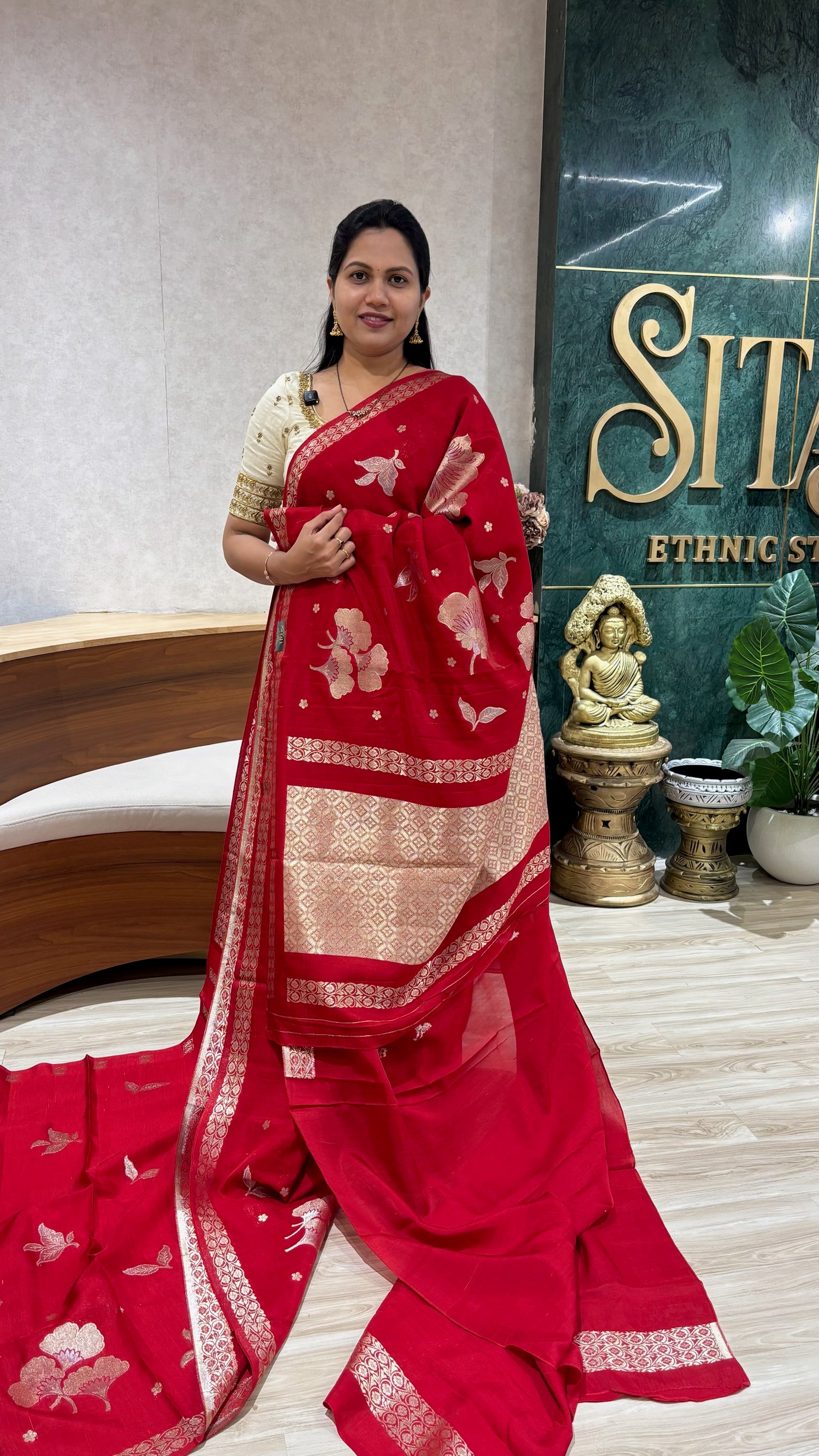 Tussar georgette red