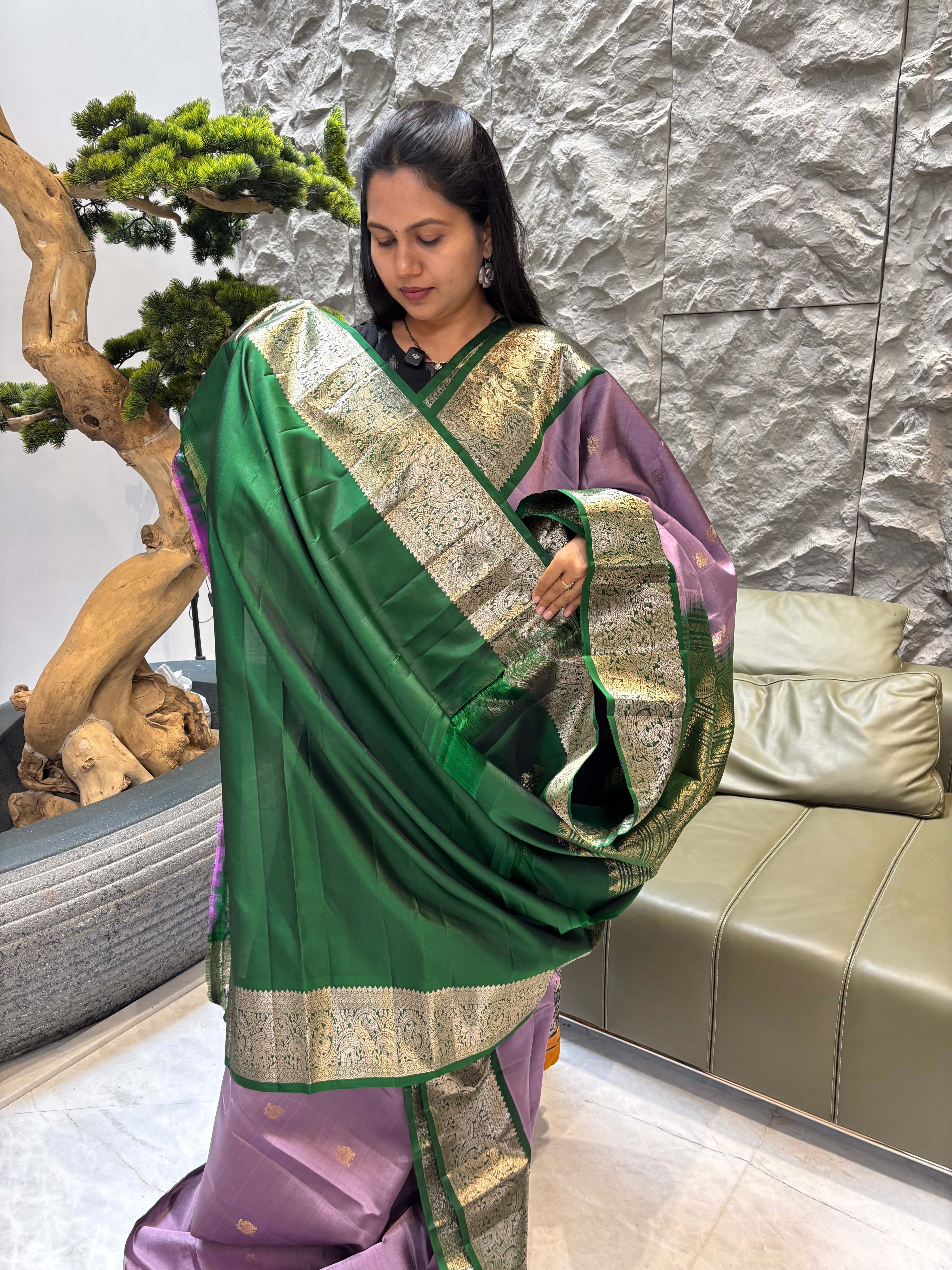 Kanchi pattu lavender-green
