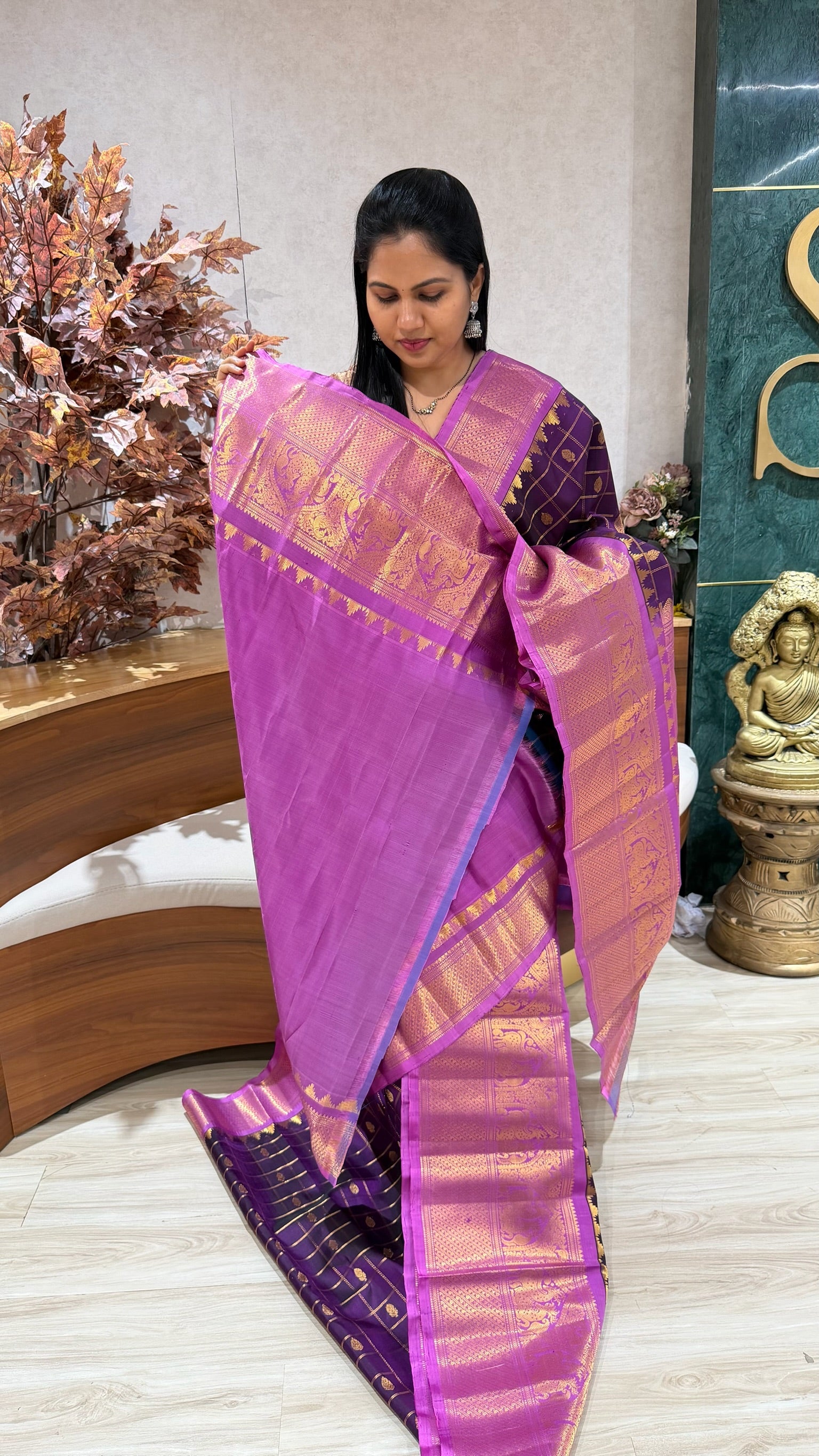 Handloom gadwal pattu