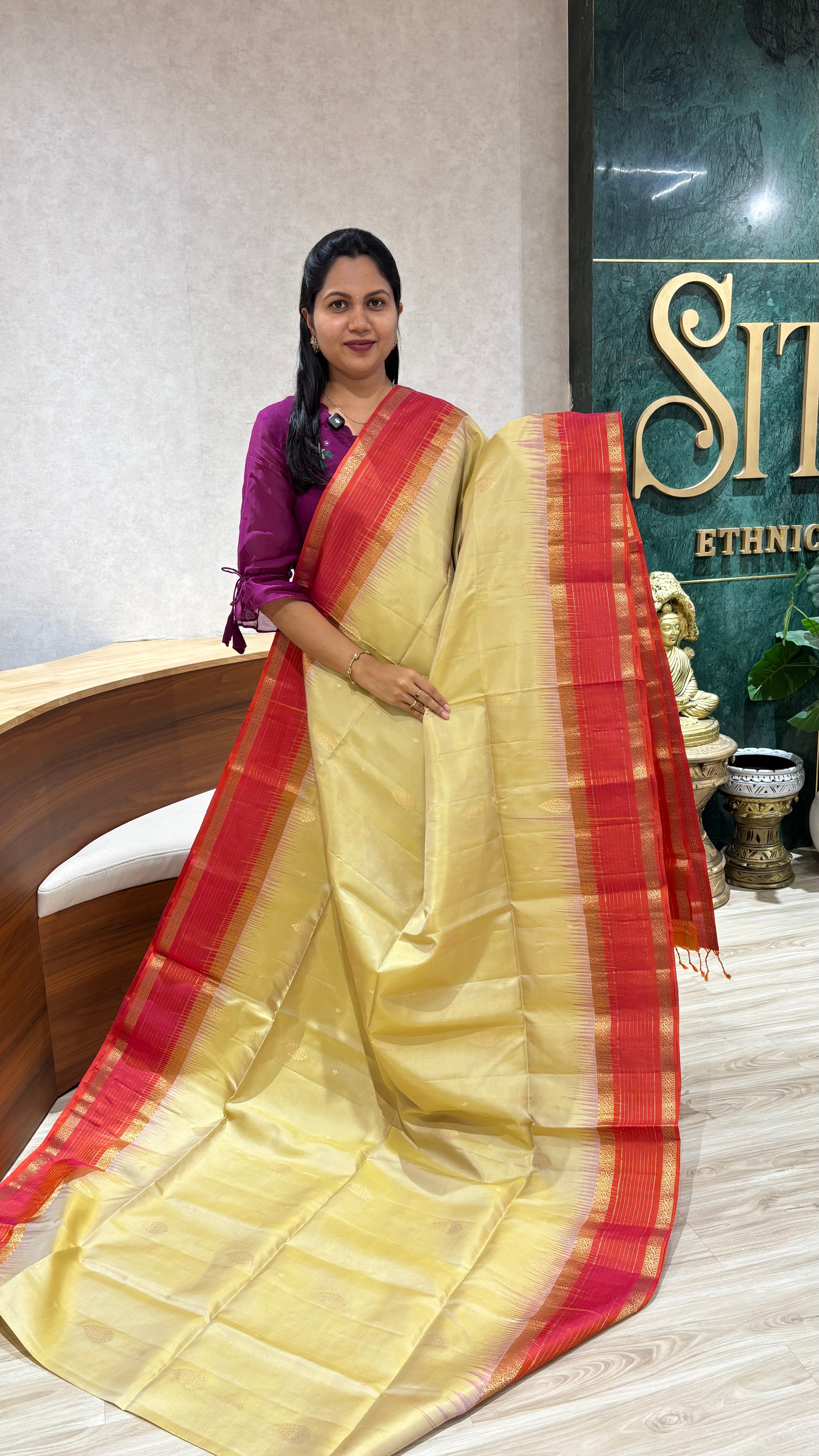 Handloom Light weight kanchi pattu