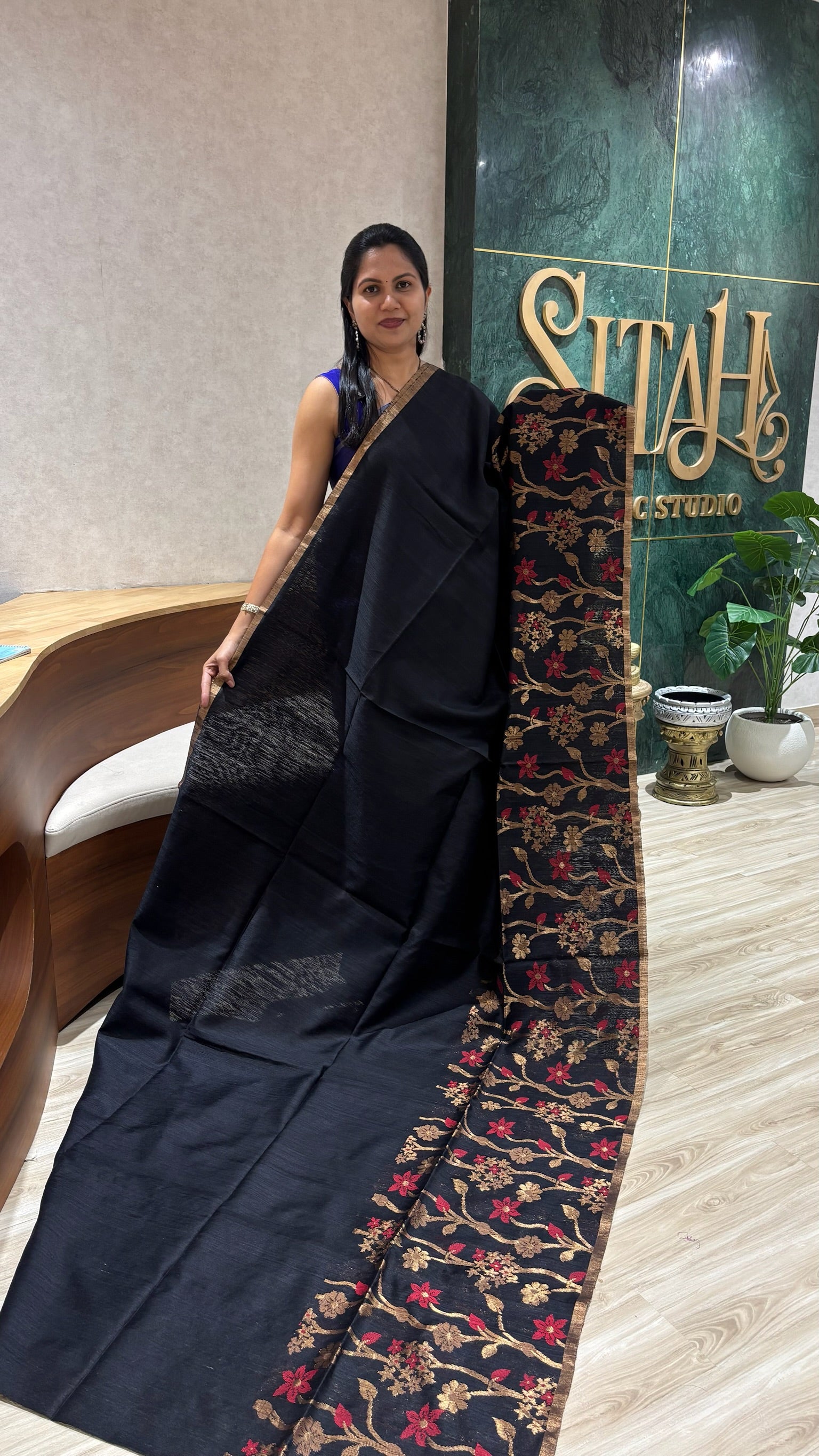 Handloom linen matka jhamdhani