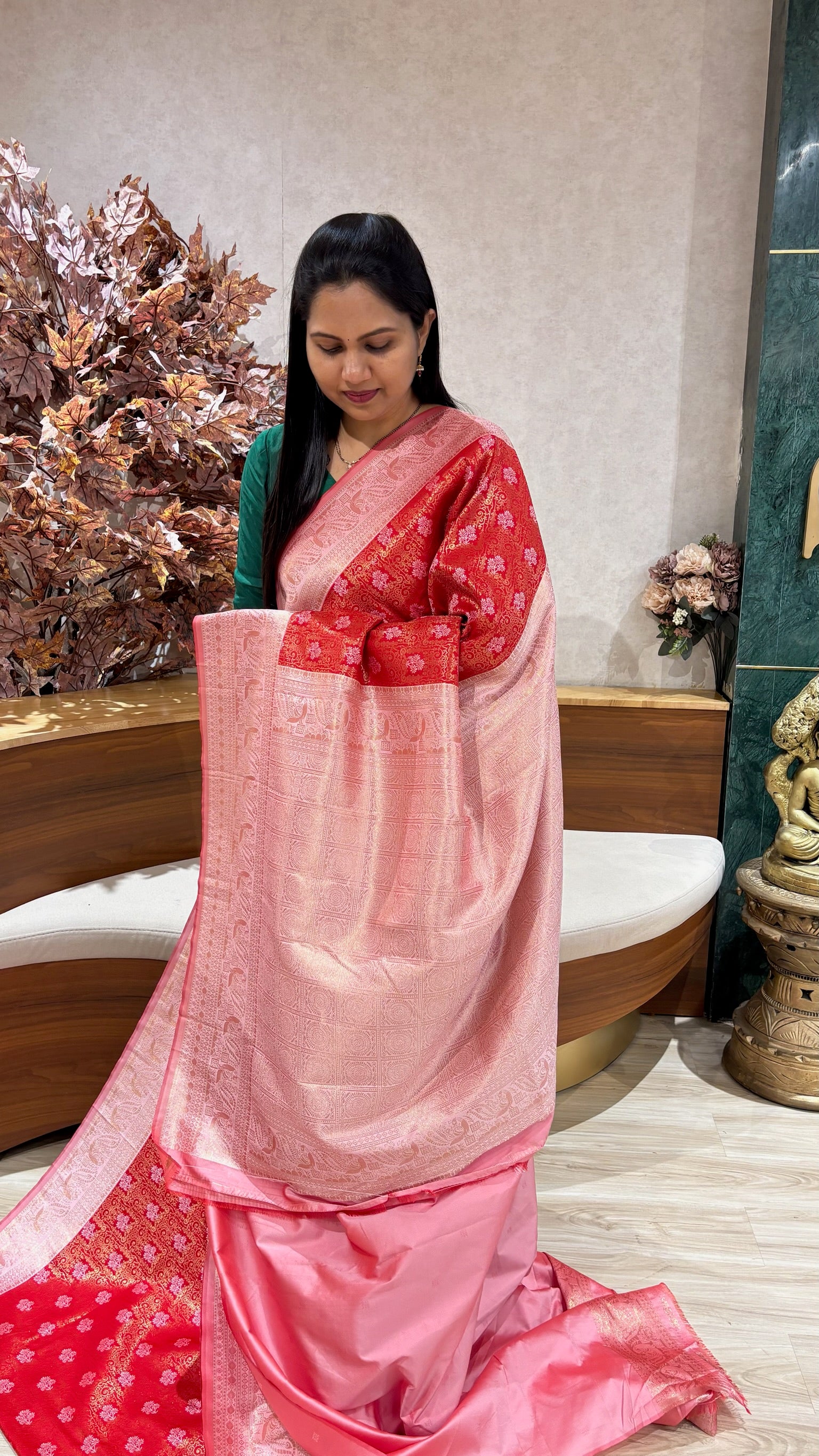 Semi pattu