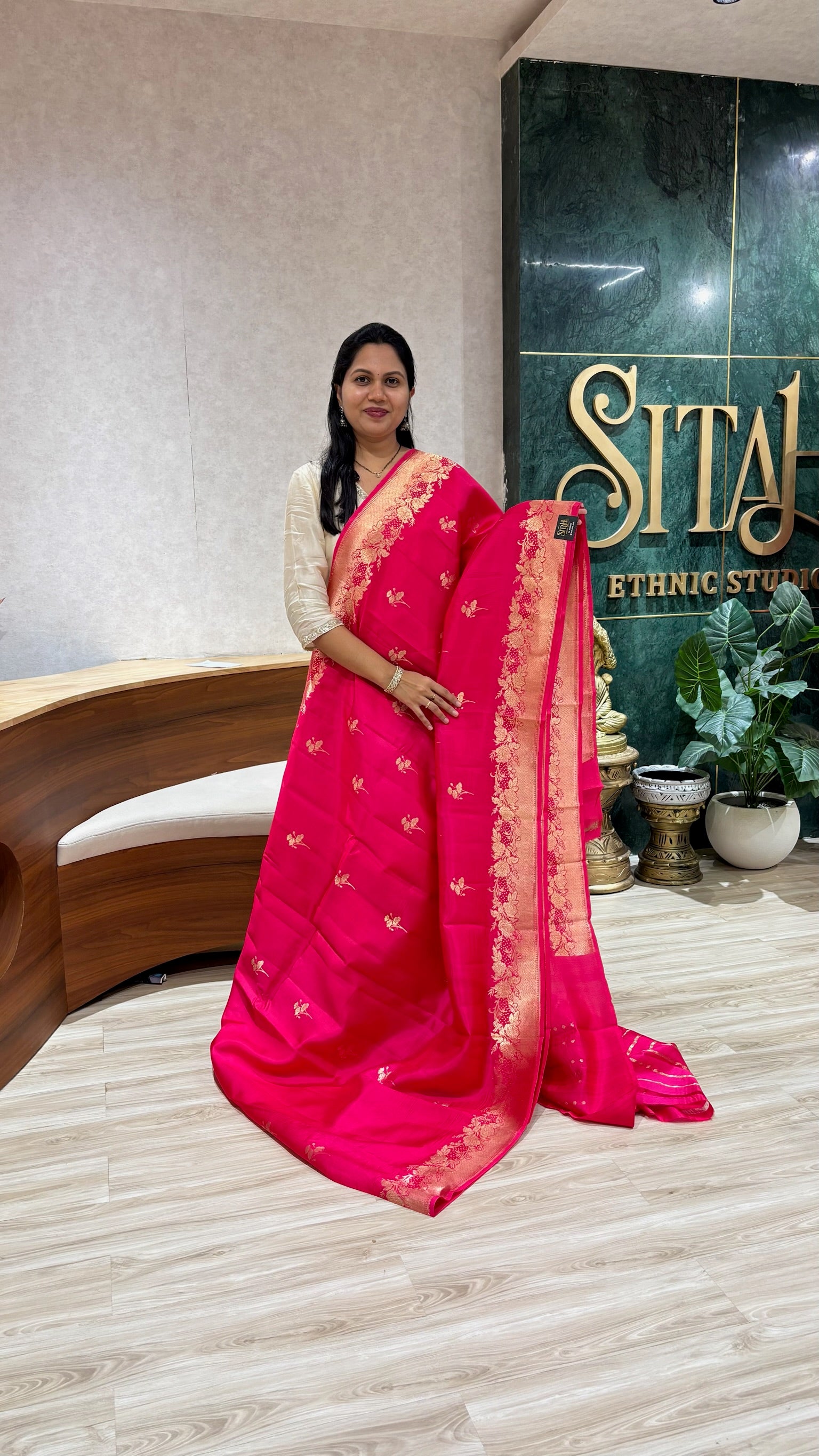 Handloom mango pattu
