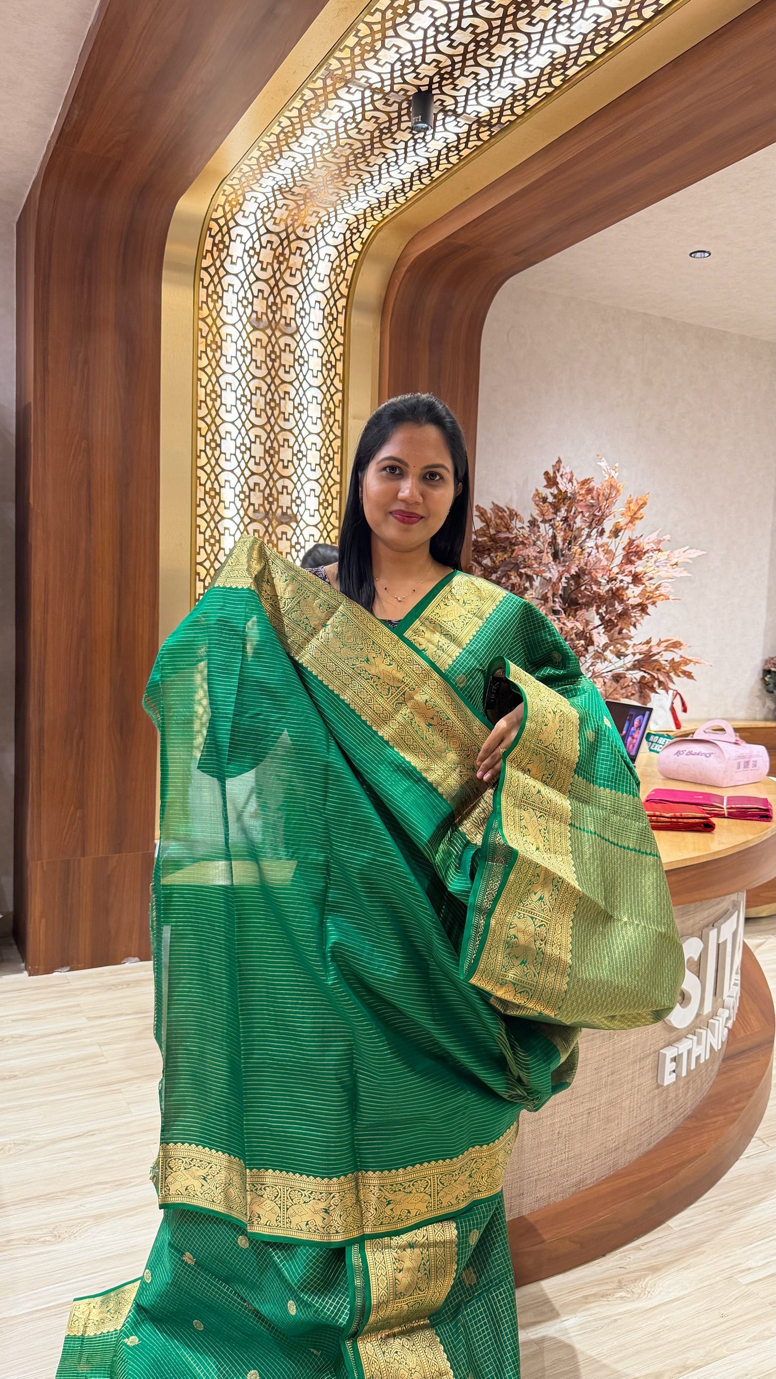 Light weight vintage kanchi