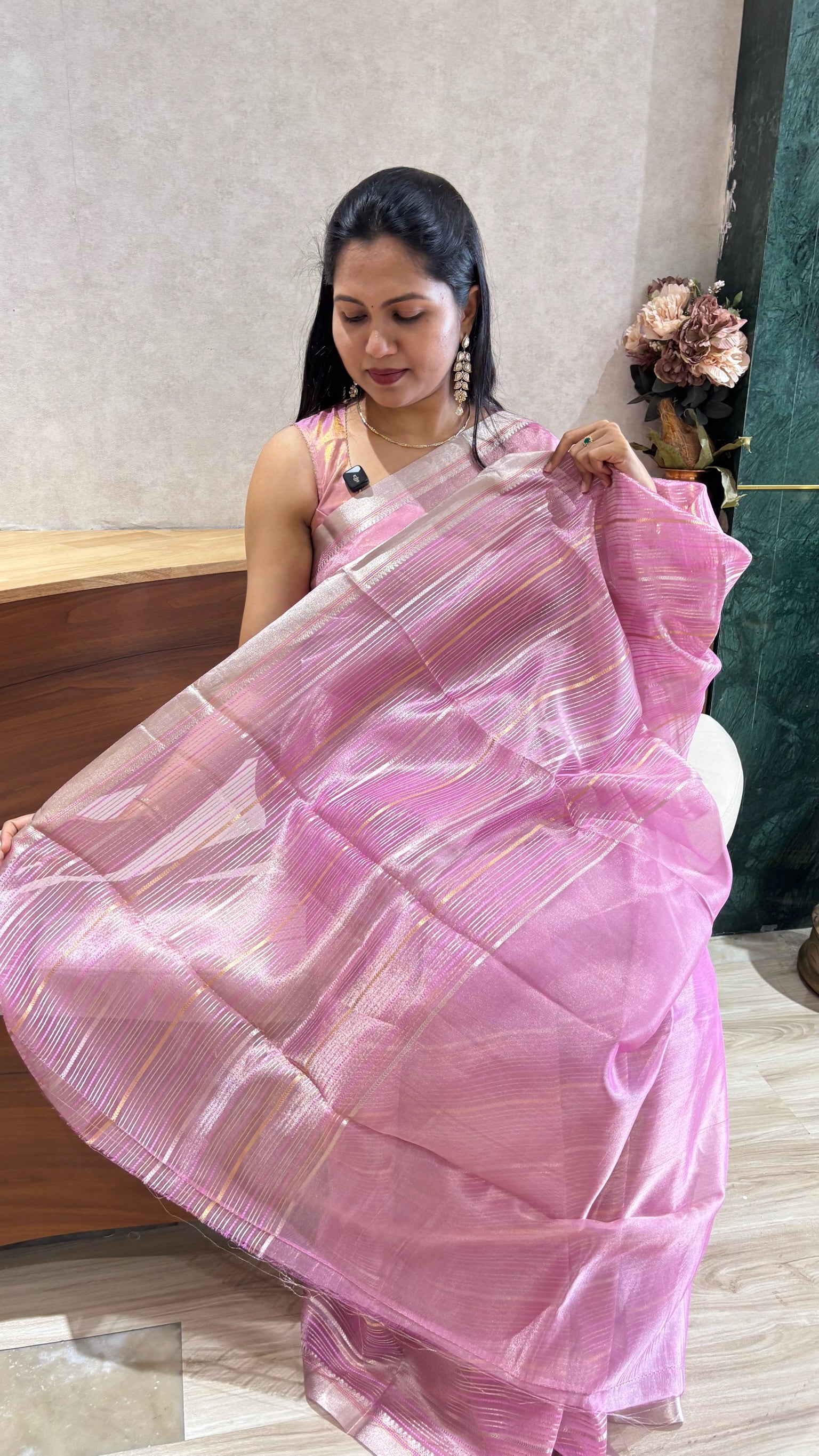 Pure tissue pink
