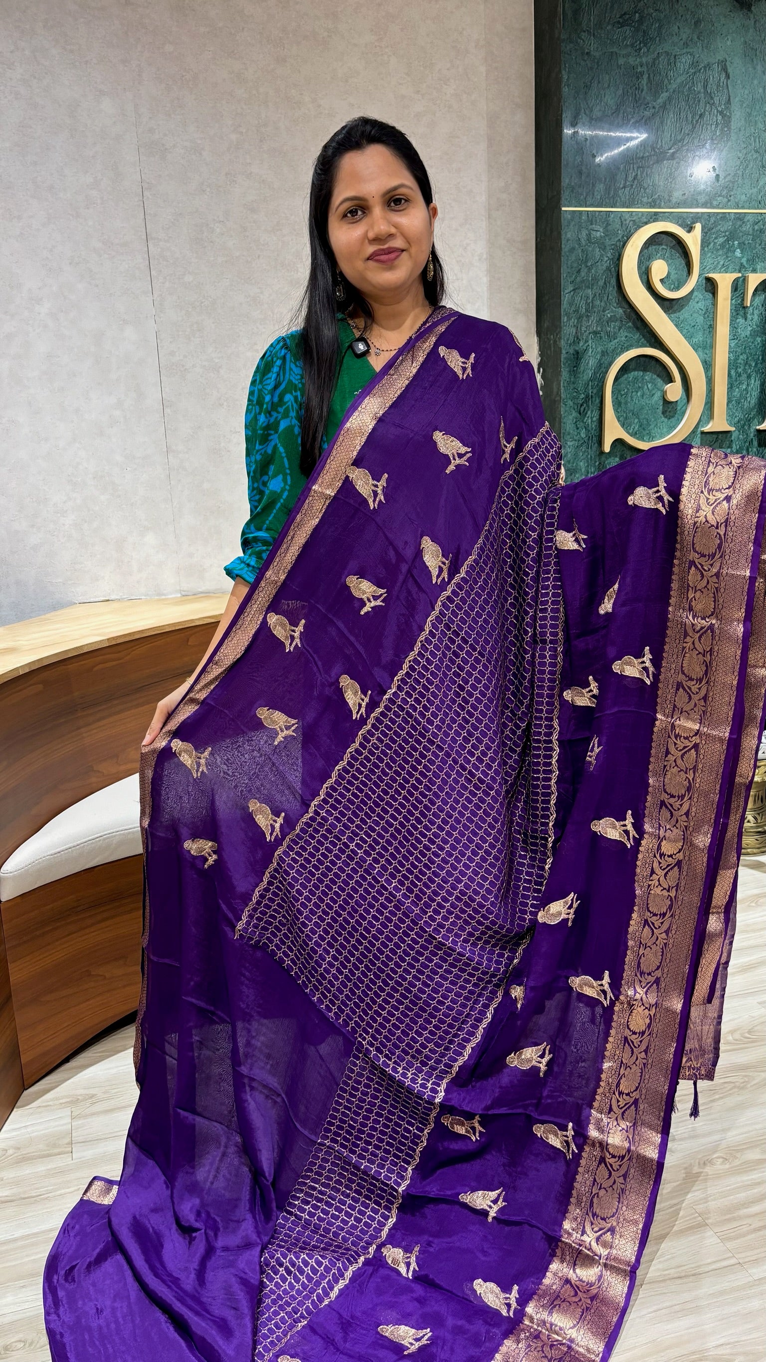 Chiffon weaving -embroidery purple