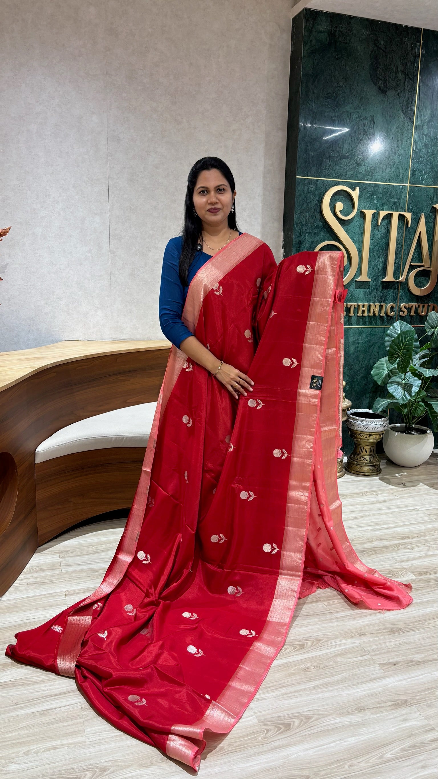 Tussar georgette red