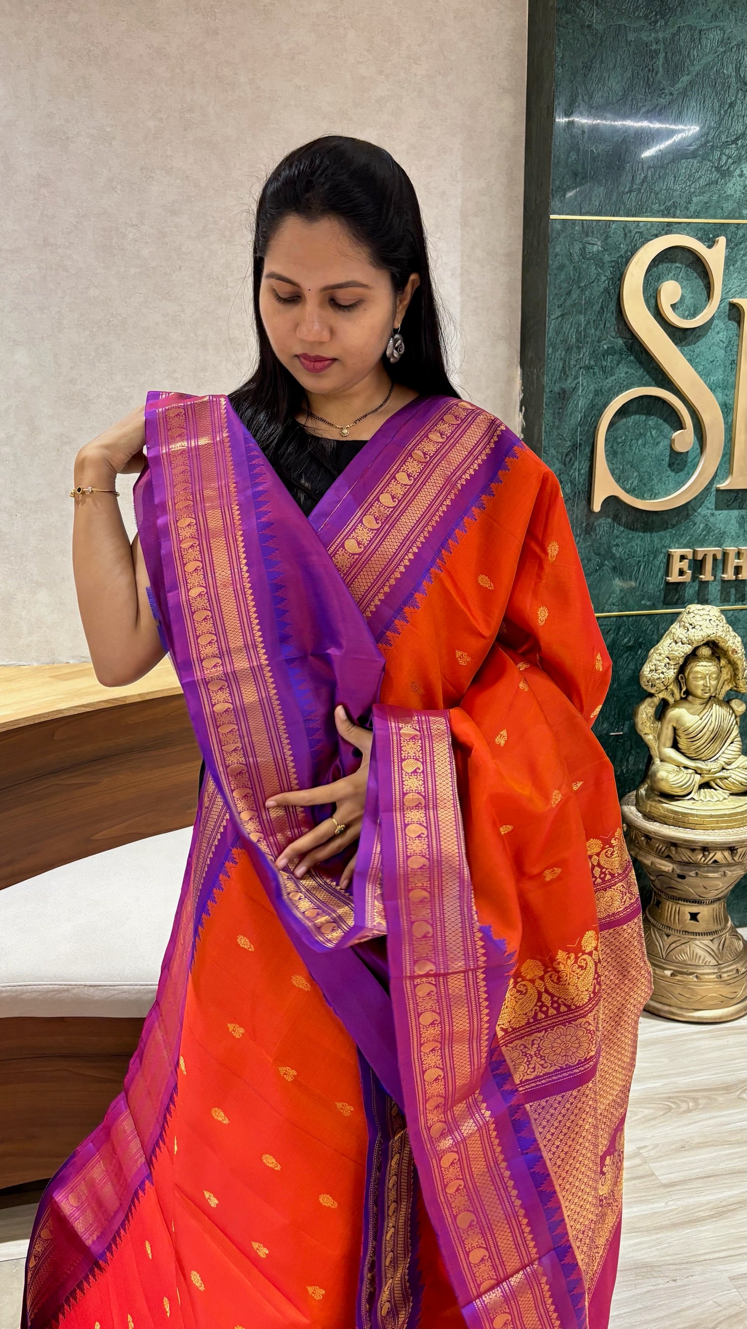 Handlo gadwal pattu orange