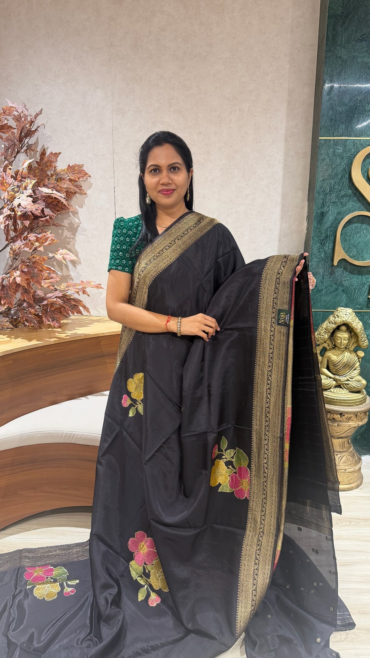Crepe saree
