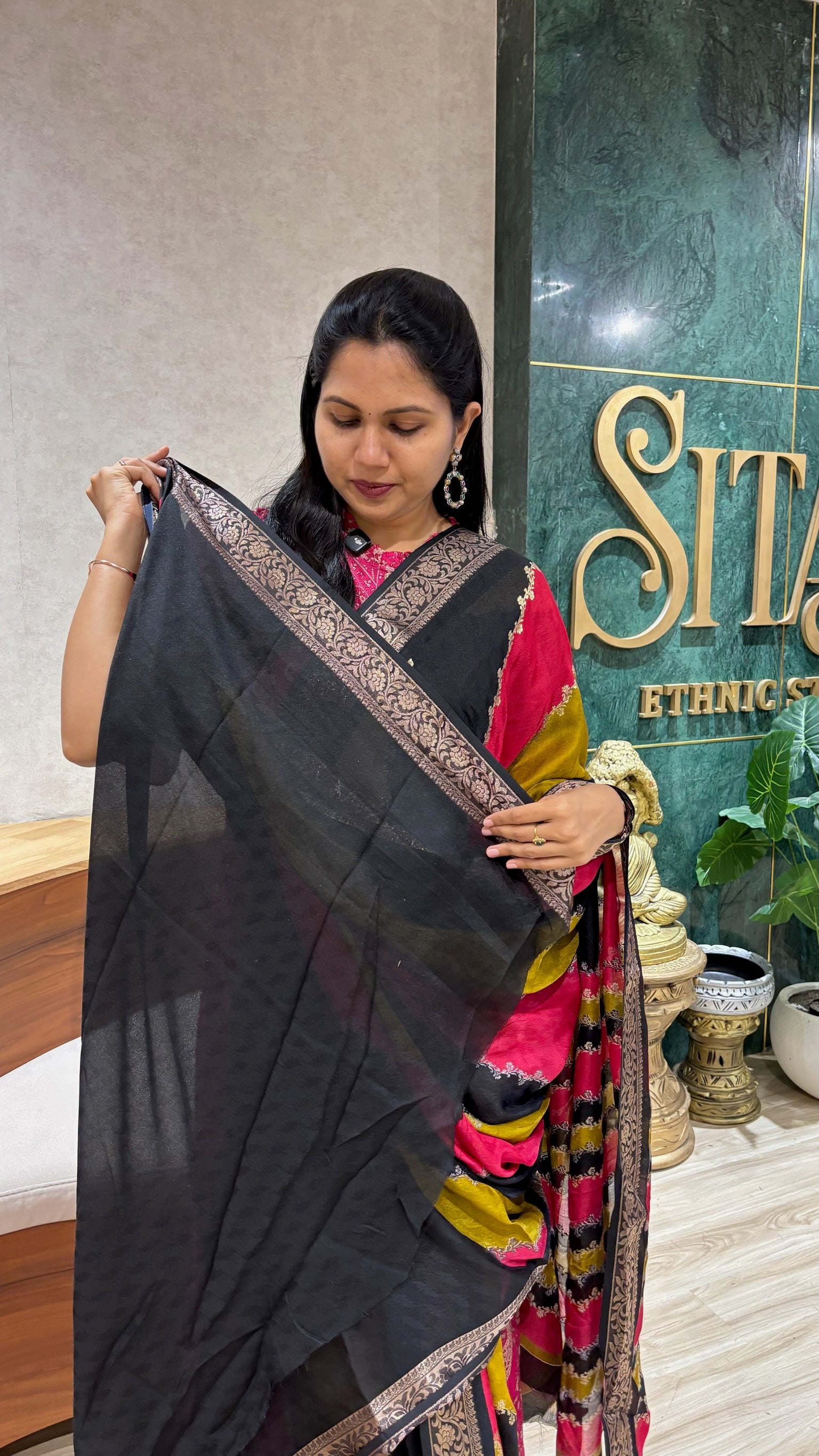 Casual black georgette