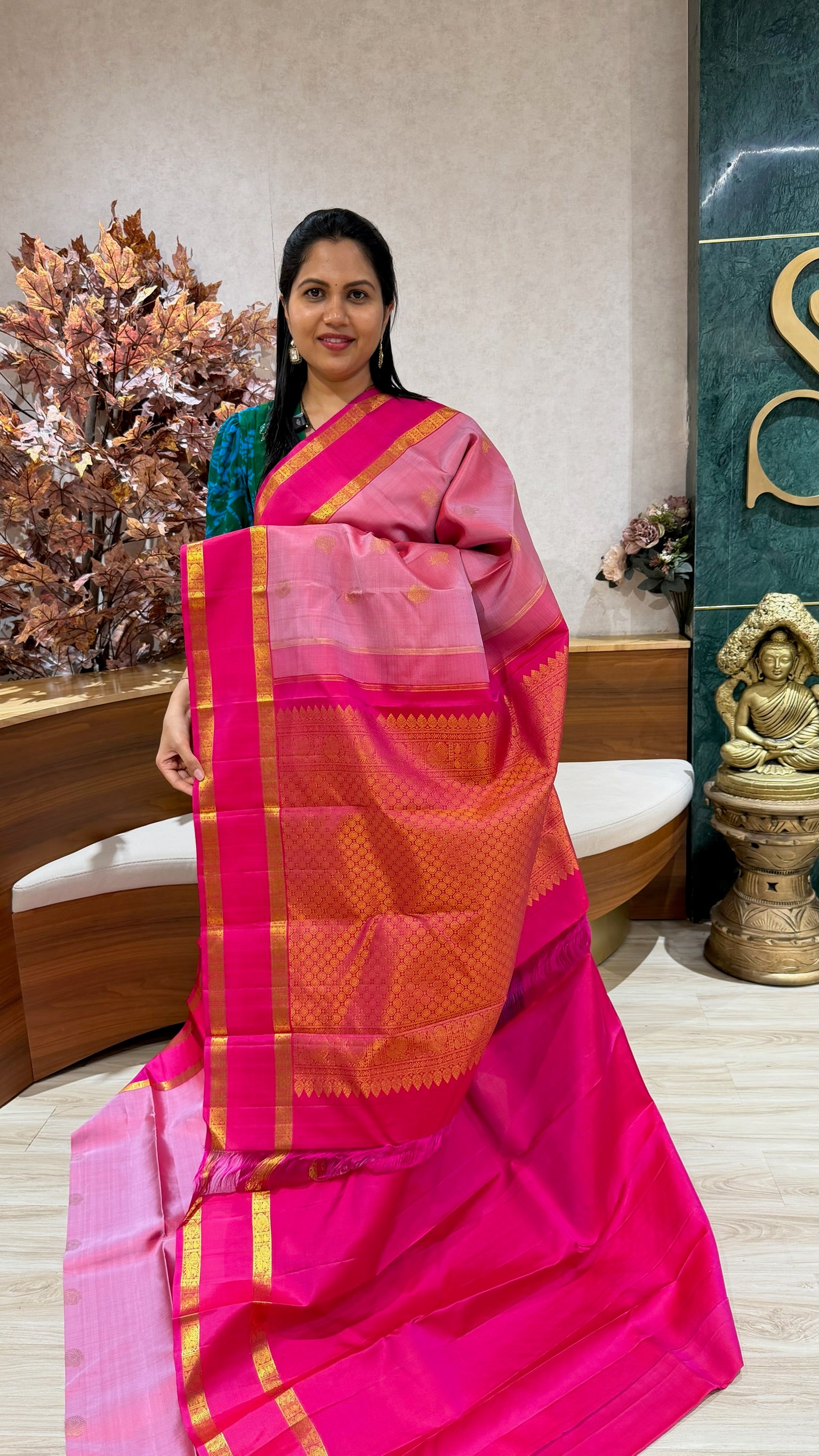 Handloom vintage pattu