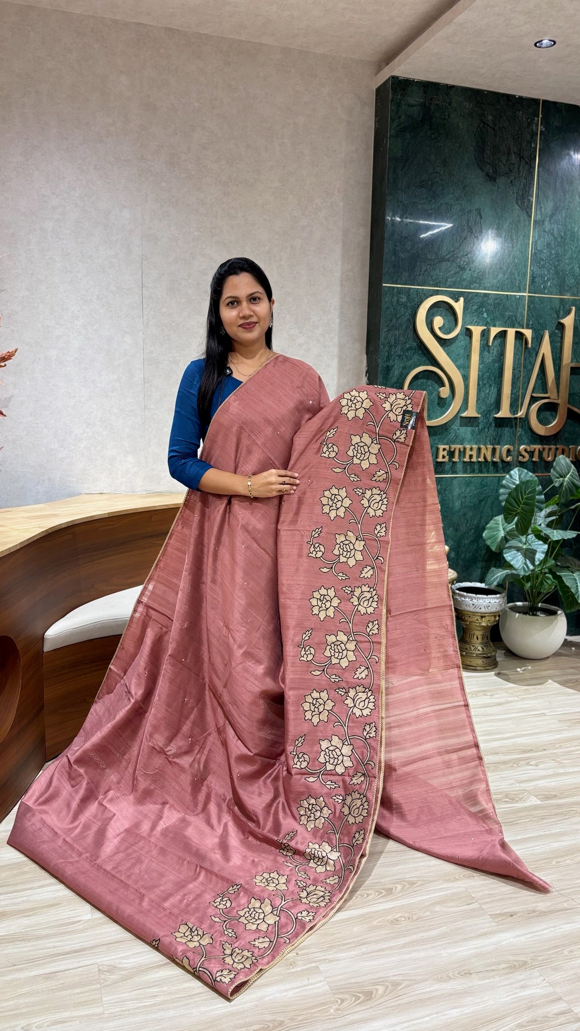 Tussar Tissue applique