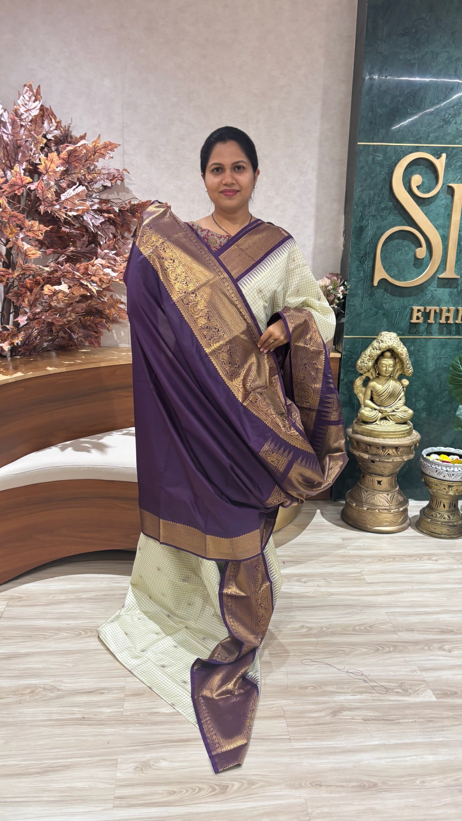 Semi Gadwal
