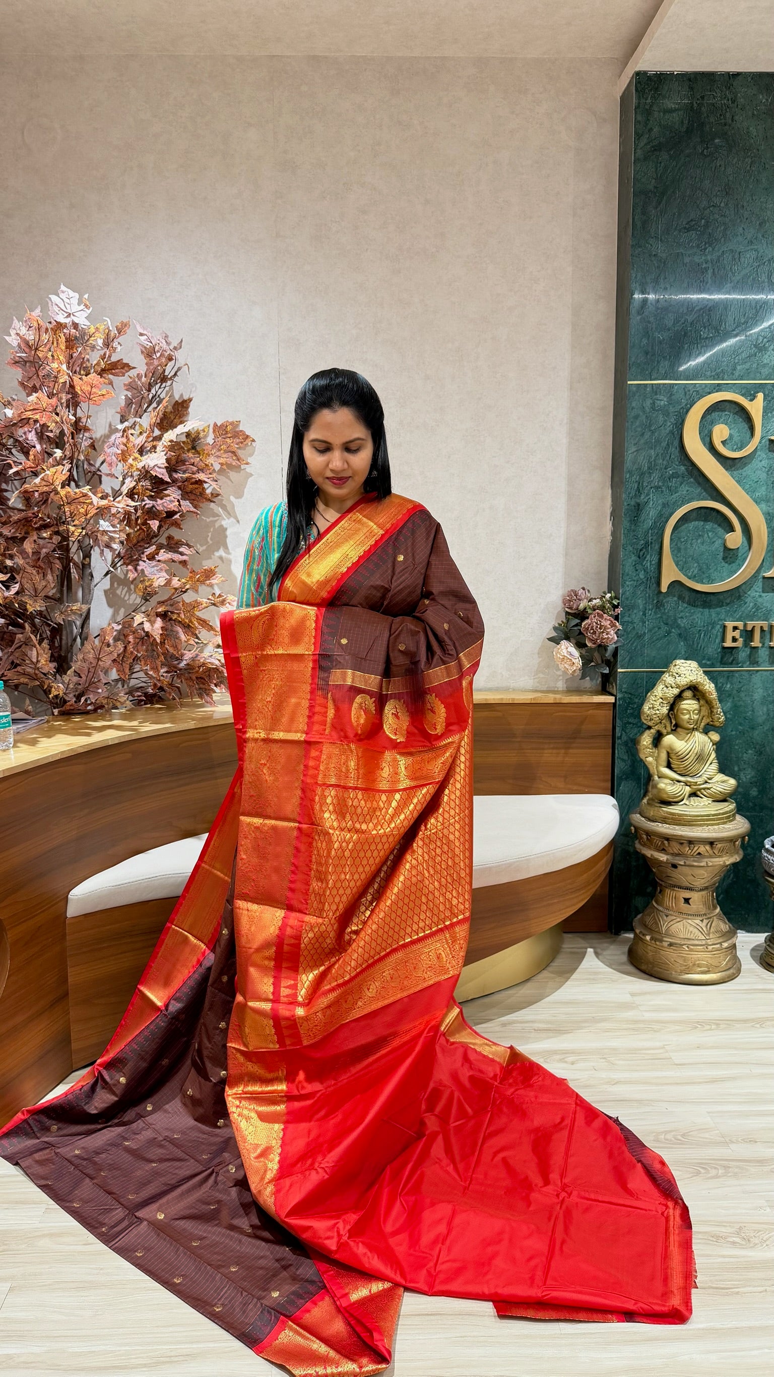 Semi Gadwal