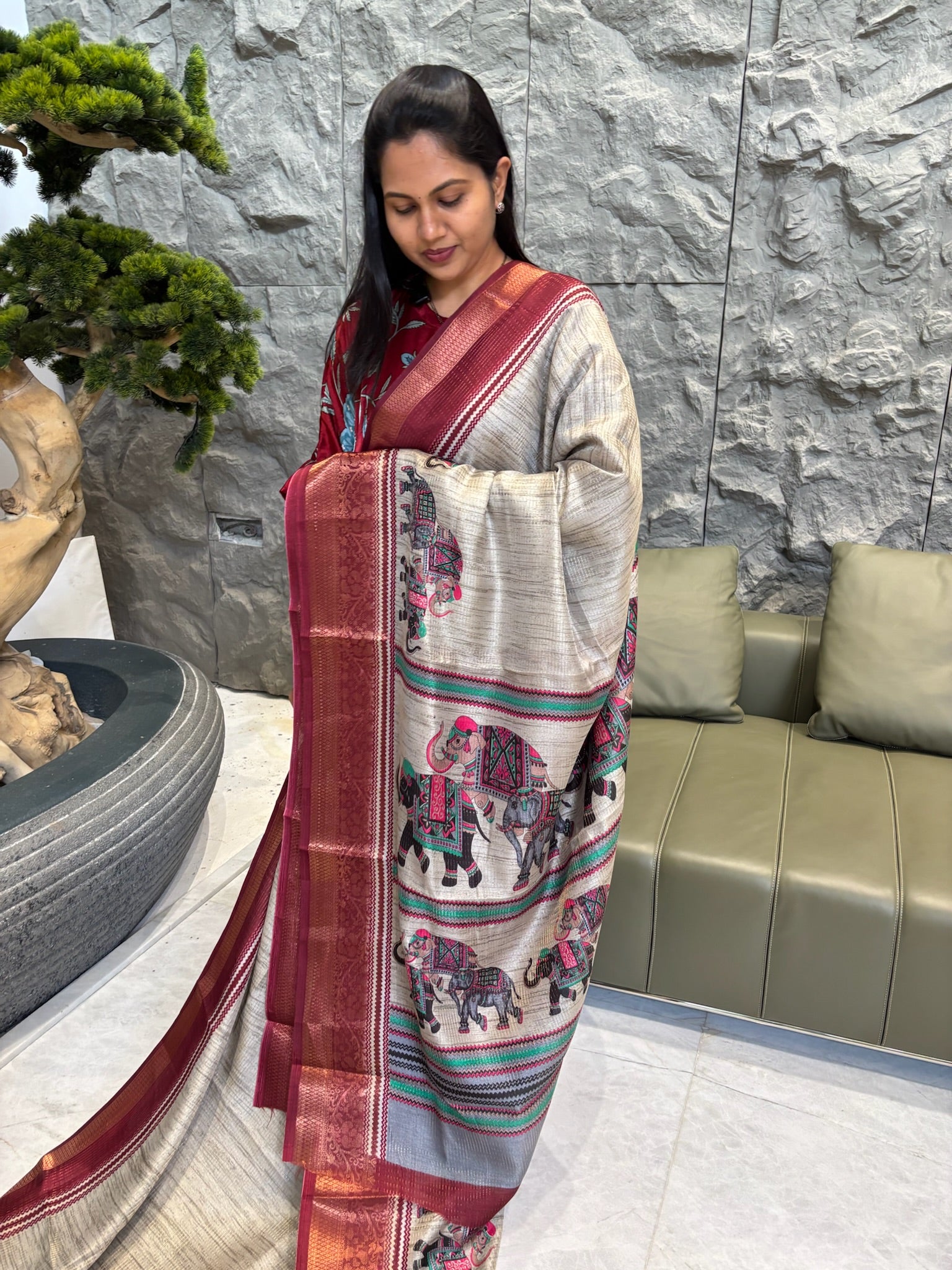 Fancy saree maroon