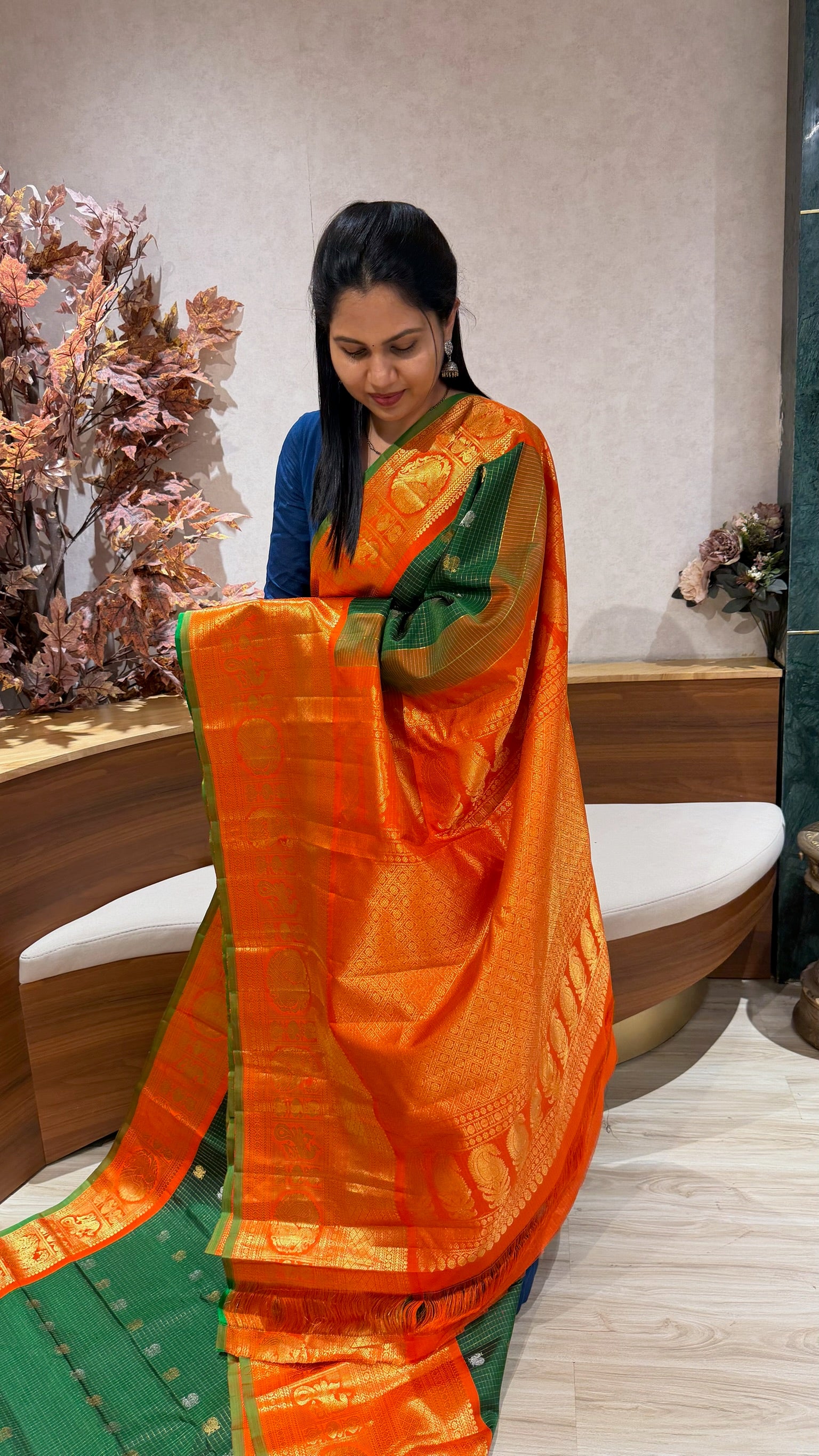 Handloom gadwal pattu
