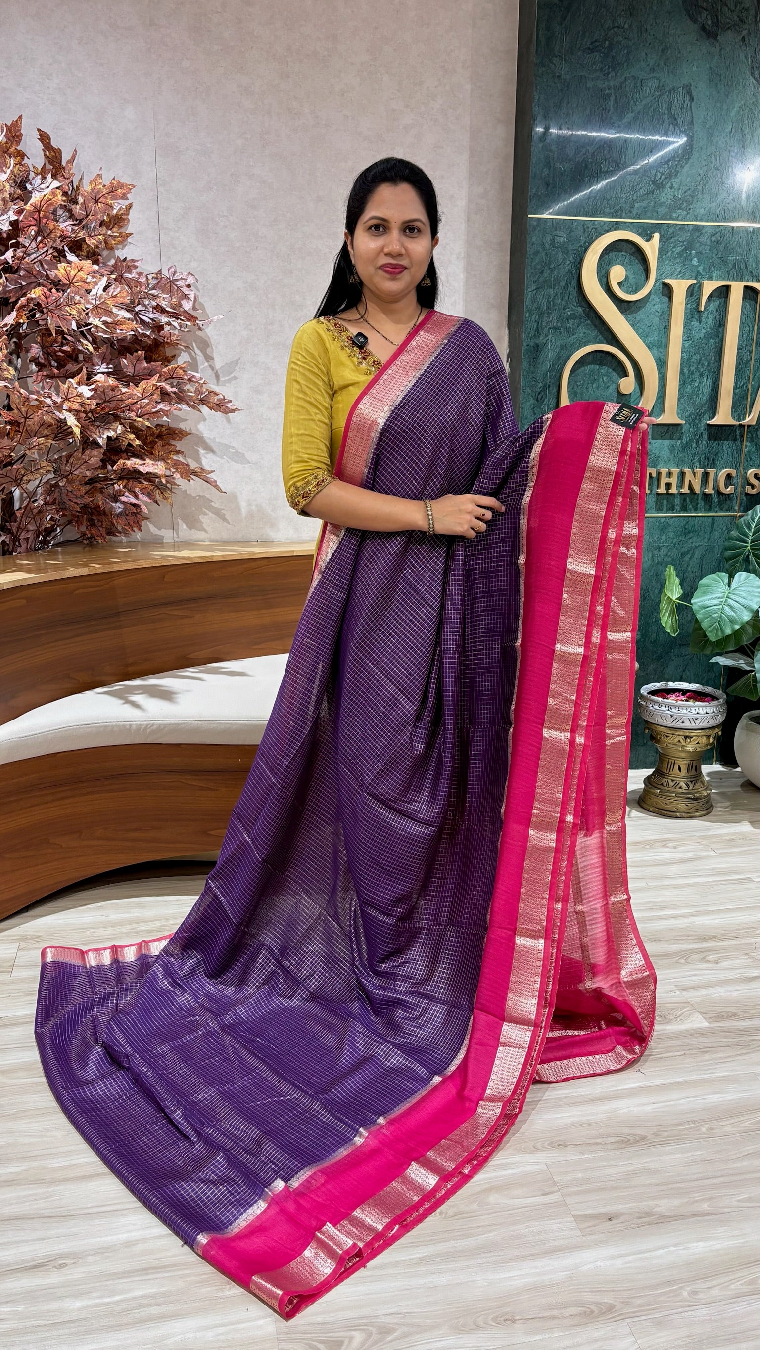 Russian silk gap border