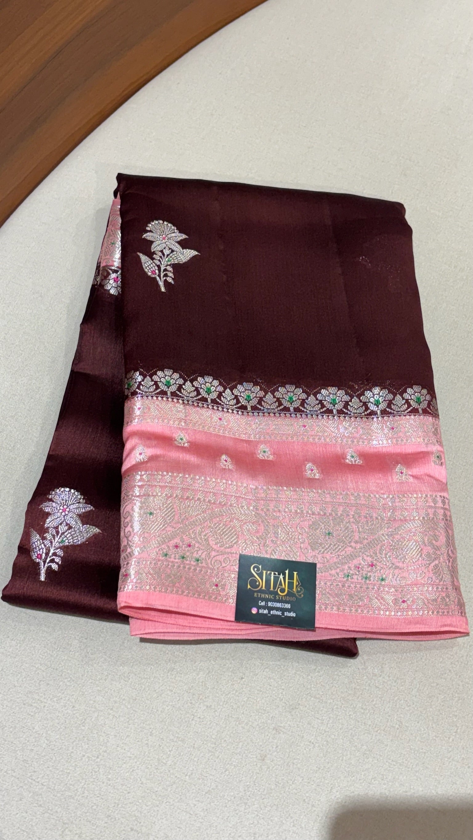 Fancy mango pattu brown