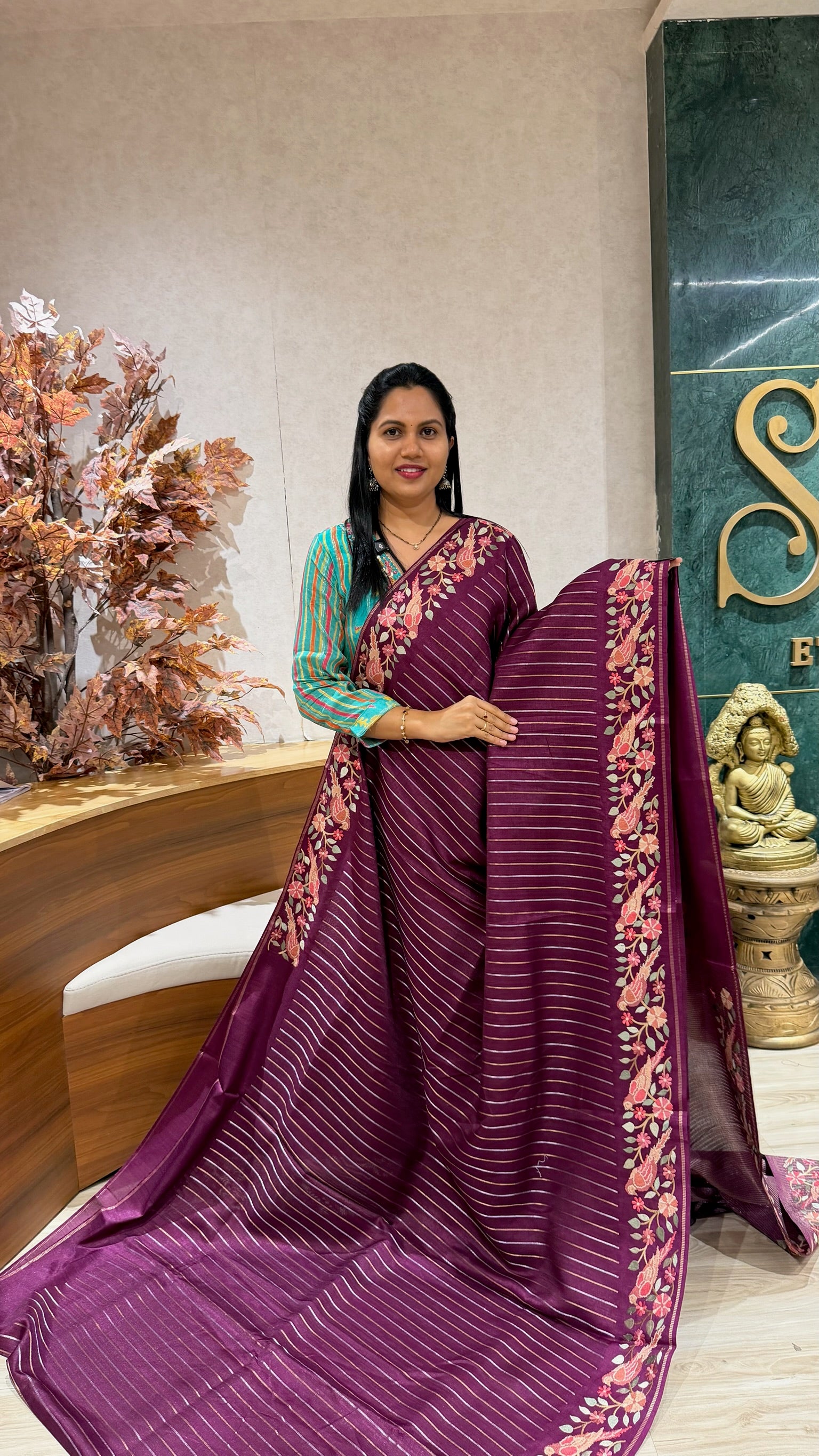 Tussarembroidery