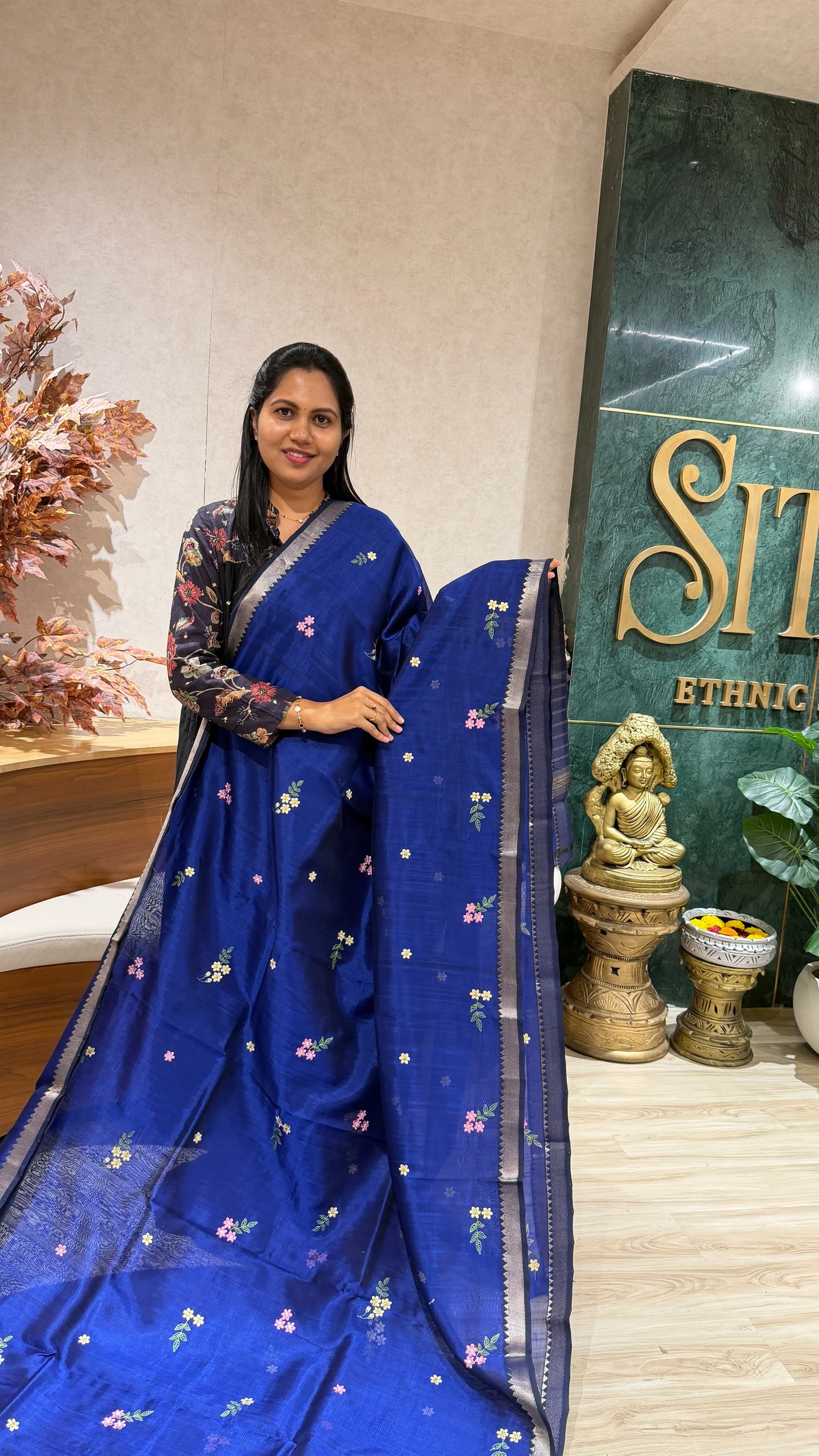 Mangalgiri embroidery