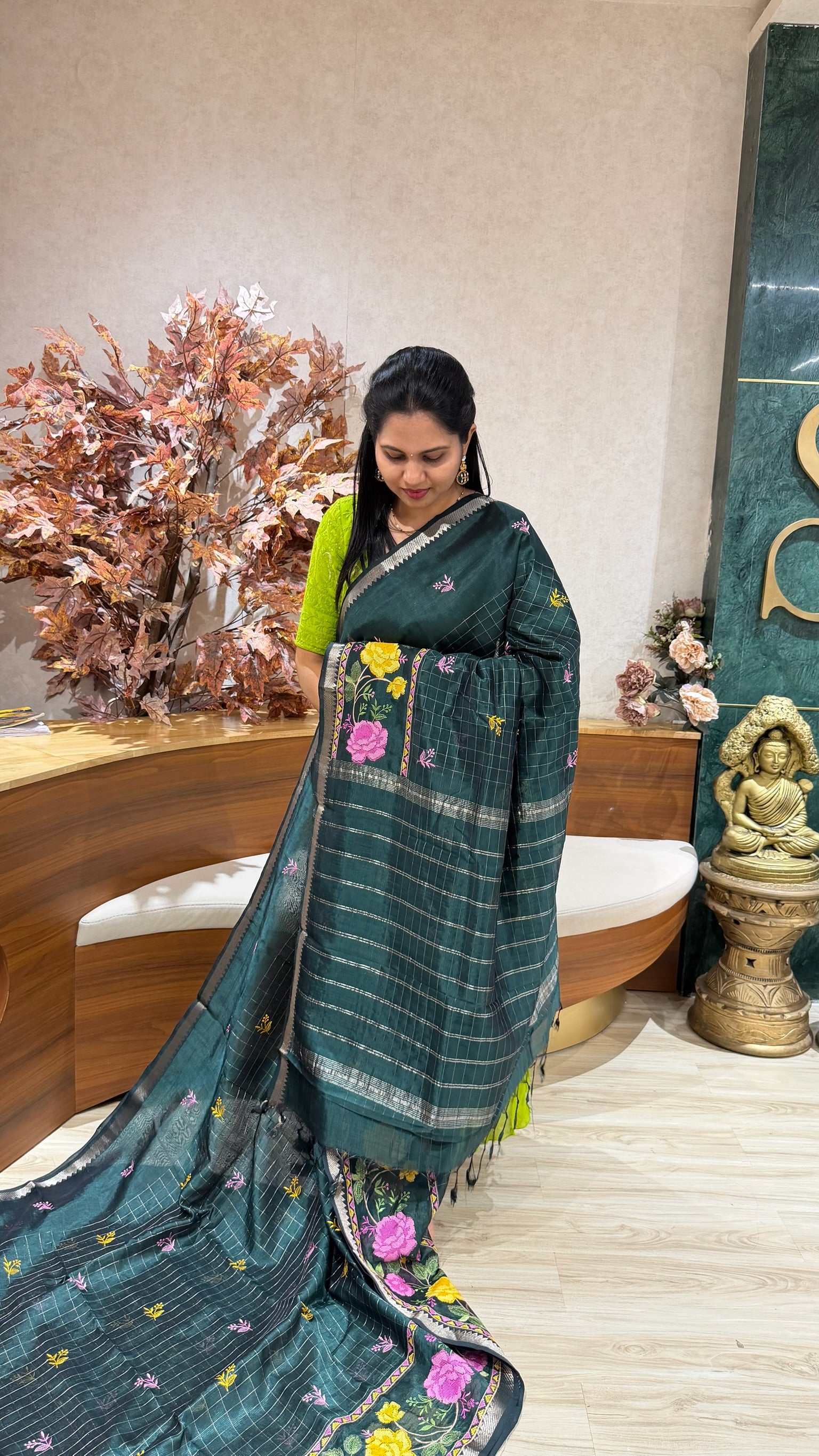 Mangalgiri embroidery