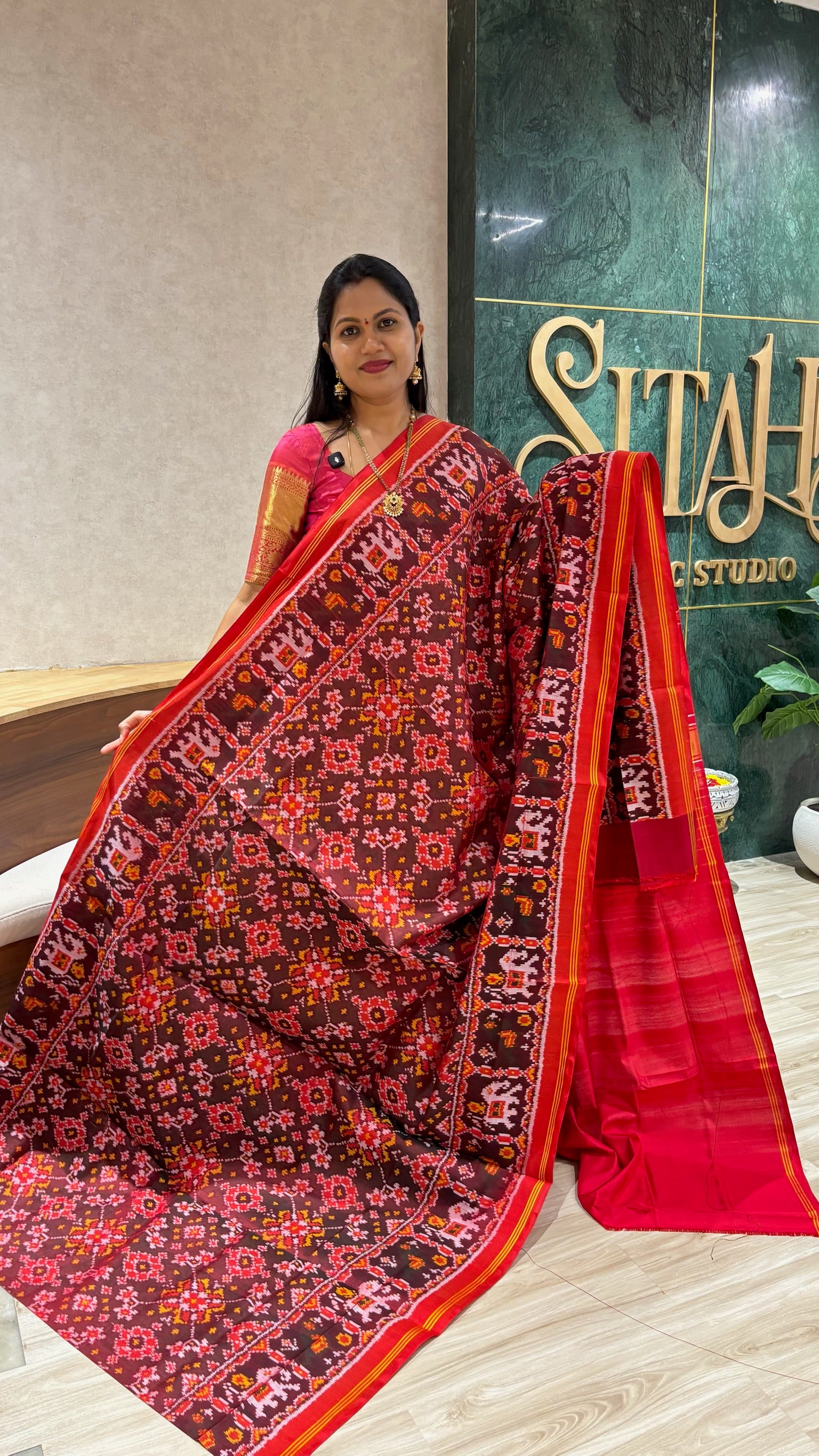 Pure patola flower design