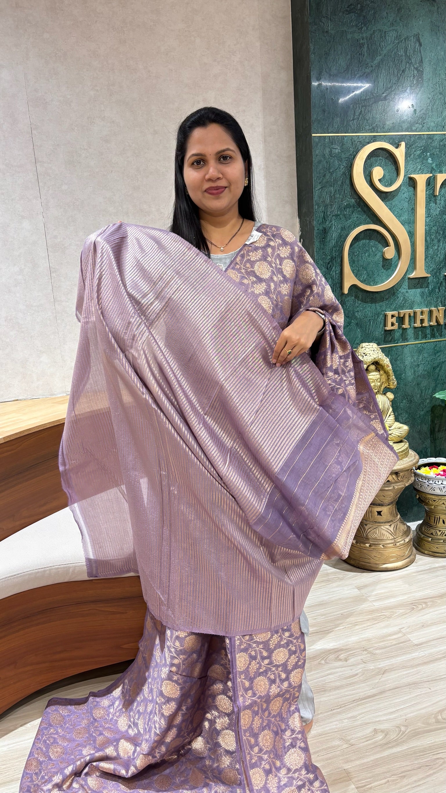 Banaras cotton weaving